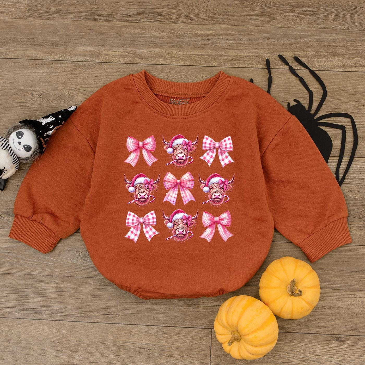 Cute Pink Bow Highland Cow Baby Romper Sweet Cowgirl Sweatshirt for Newborn Girls Festive Holiday Country Western Outfit