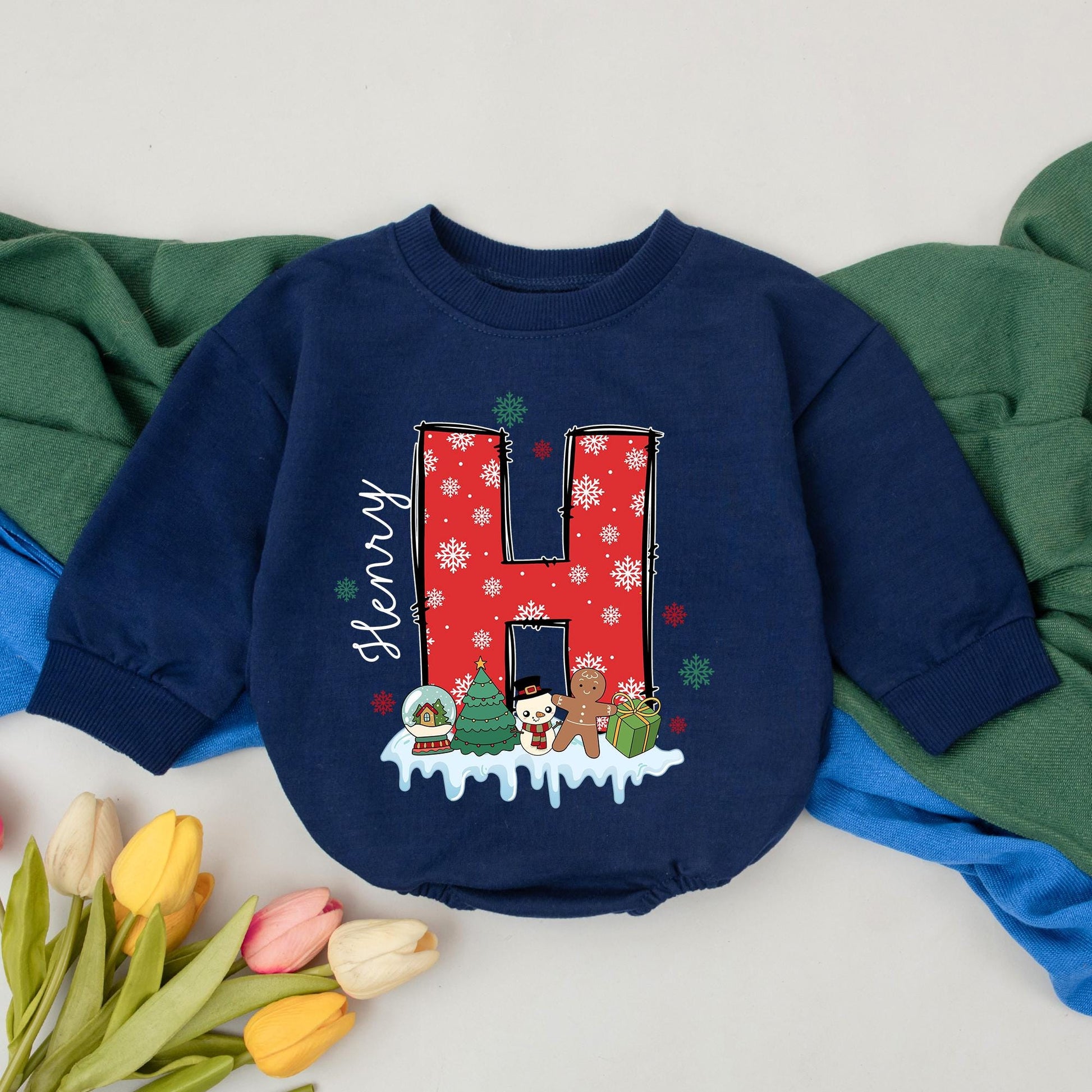 Personalized Christmas Baby Romper Custom Name Initial Snowflake Design Festive First Christmas Bubble Romper for Newborn Girls Boys Baby Shower Gift