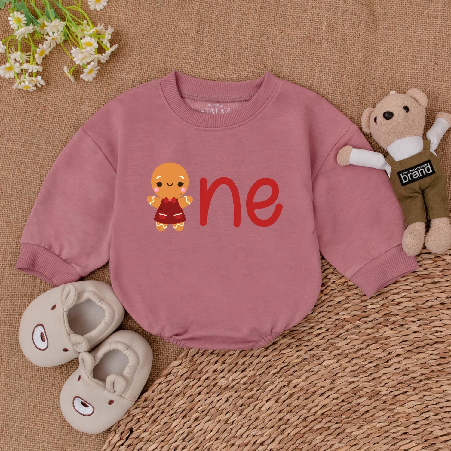 Gingerbread One First Birthday Romper Christmas Cookie Baby Bodysuit Boy Girl Festive Celebration Outfit Soft Cotton Holiday Gift for Newborn