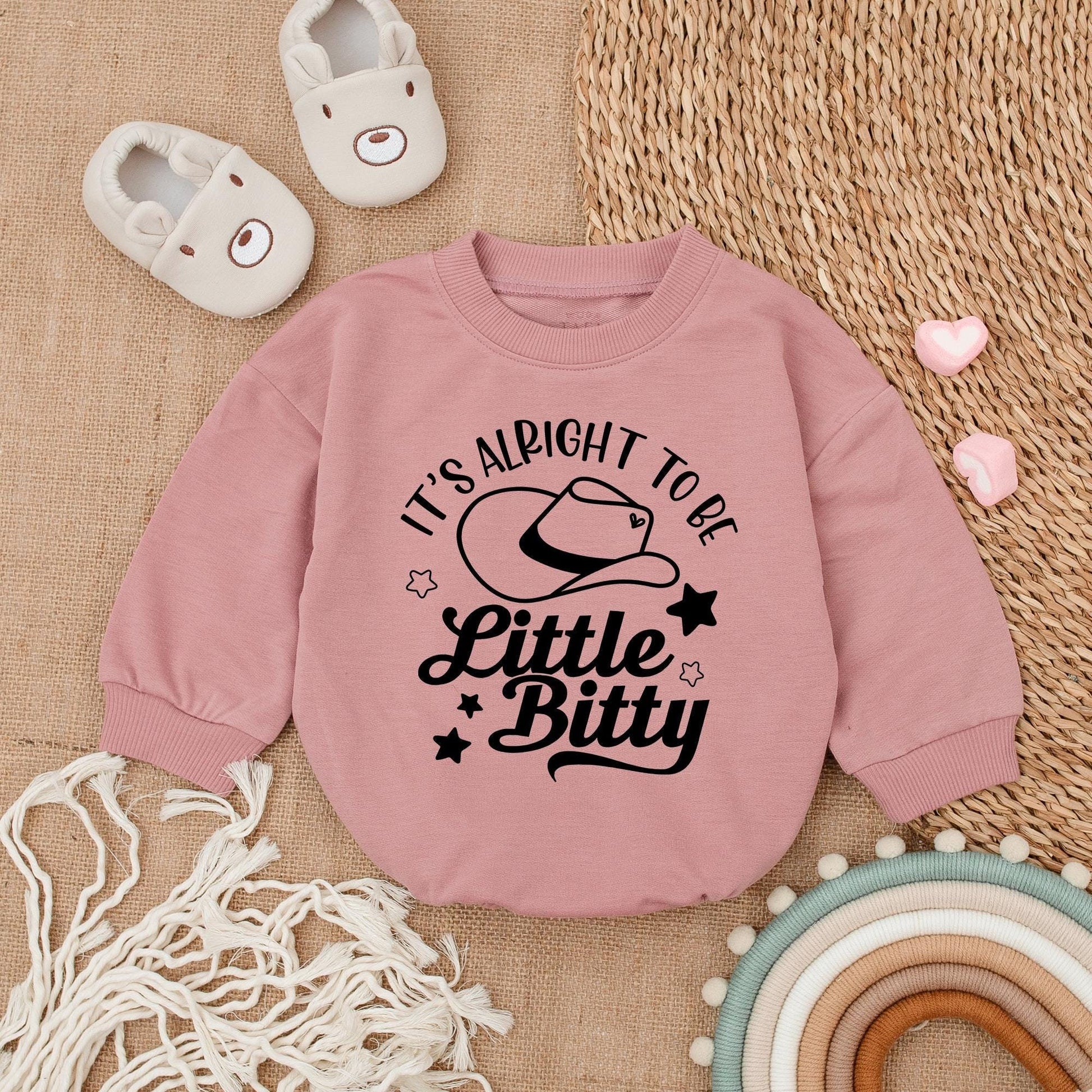 It's Alright To Be Little Bitty Western Baby Romper Sweatshirt Funny Cowboy Bubble Bodysuit Newborn Girl Boy Clothing with Star Design