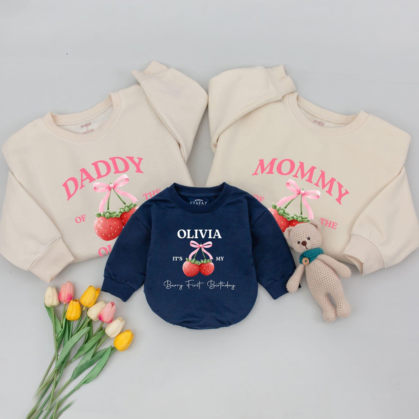 Mommy and Me Berry First Birthday Shirt Matching Family Outfit Sweet Pink Strawberry 1st Birthday Tee for Mom Dad and Baby Girl Boy Celebration