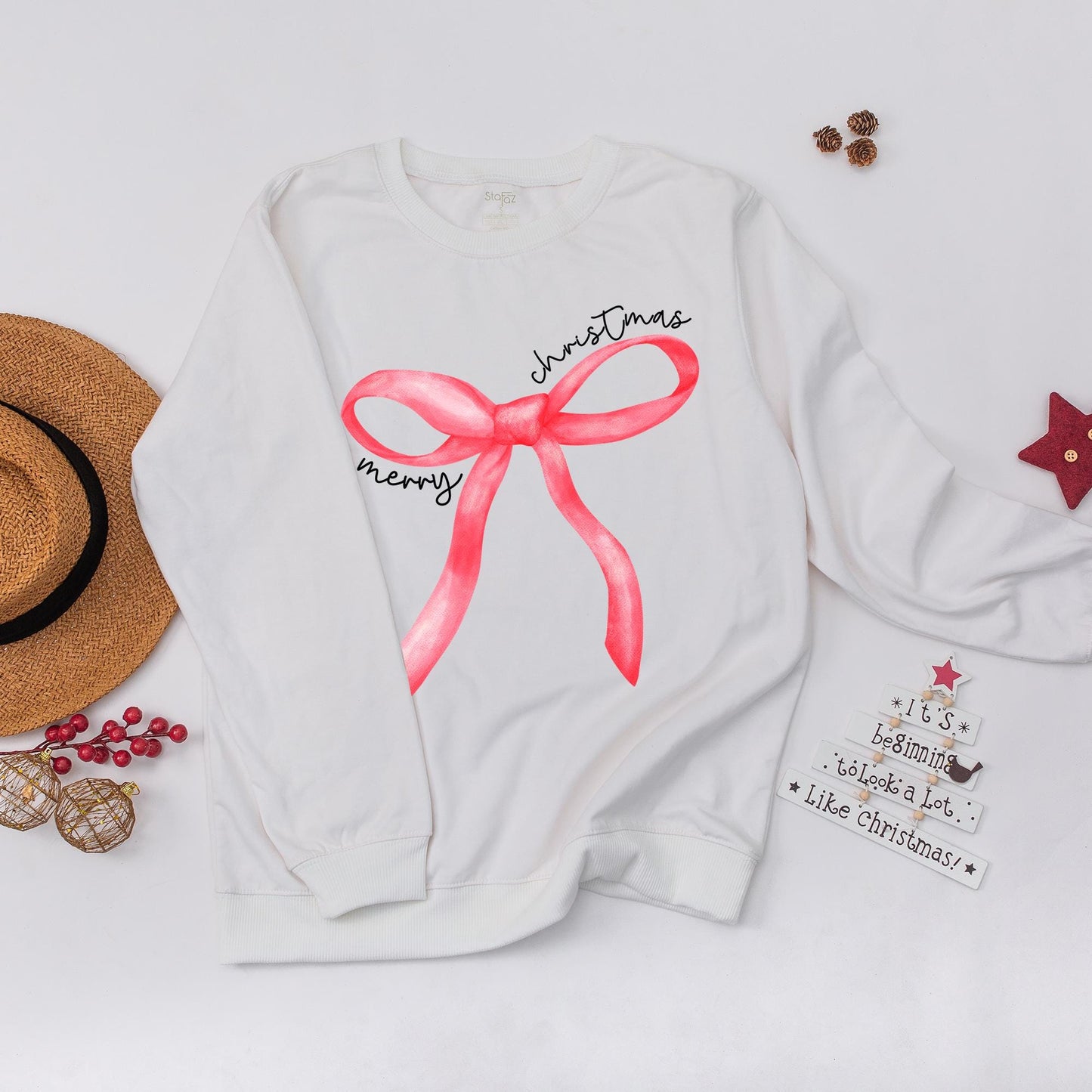 Merry Christmas Red Bow Watercolor Sweater Festive Holiday Gift for Women with Cursive Text Casual Sweatshirt Xmas Party Coquette Style