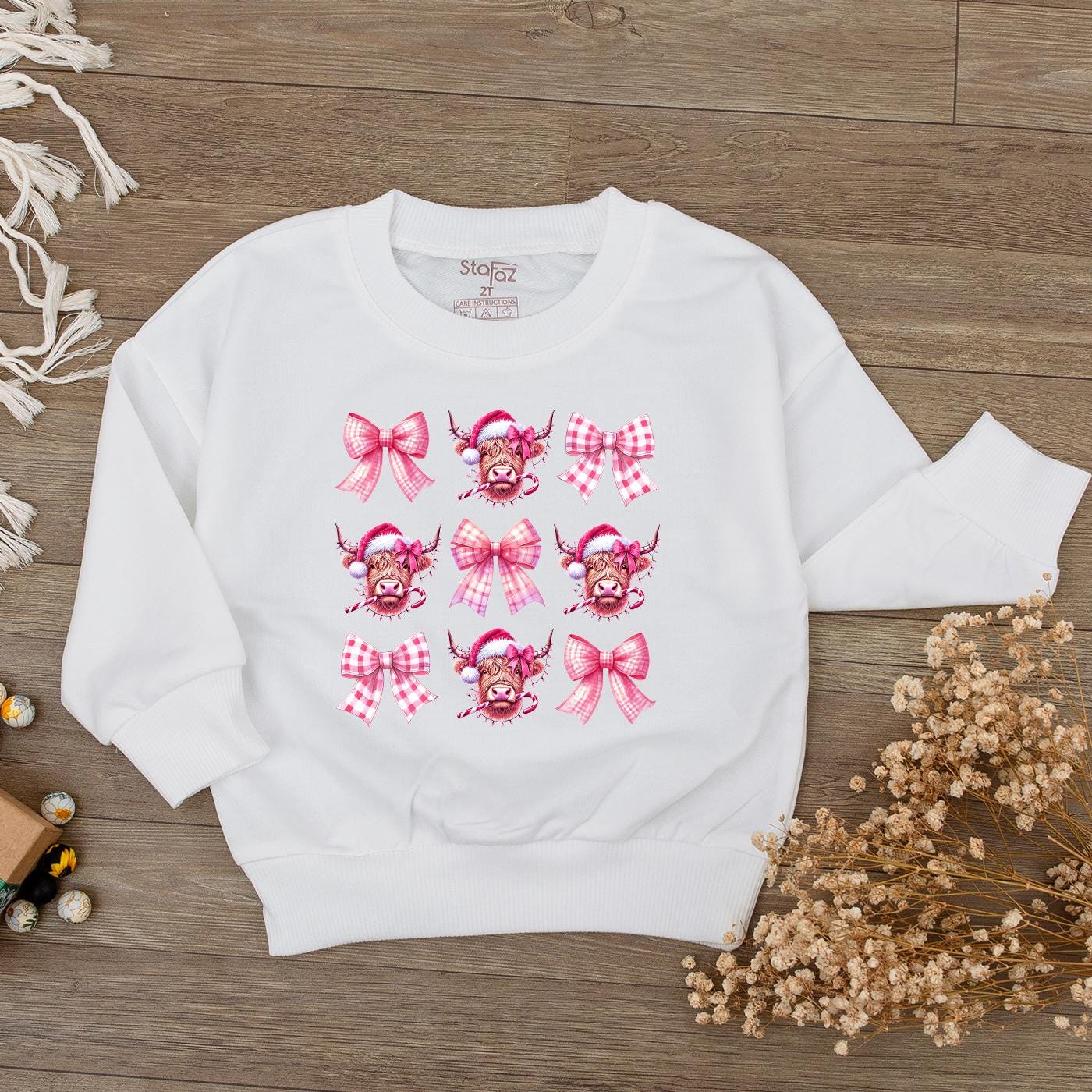 Cute Pink Bow Highland Cow Baby Romper Sweet Cowgirl Sweatshirt for Newborn Girls Festive Holiday Country Western Outfit