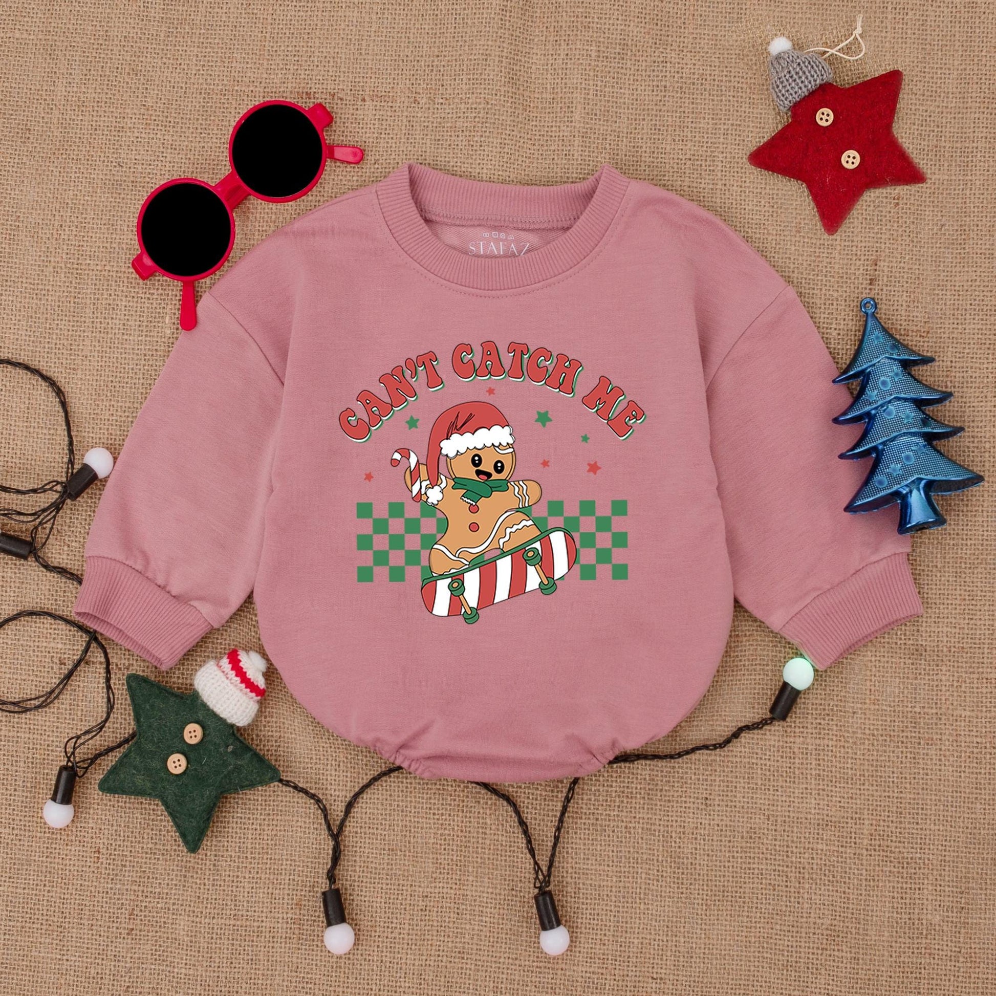 Skateboarding Gingerbread Boy Romper: Can't Catch Me Christmas Fun! Cute Holiday Outfit, Santa Hat Cookie, Festive Baby Clothes, Retro Xmas Star Design