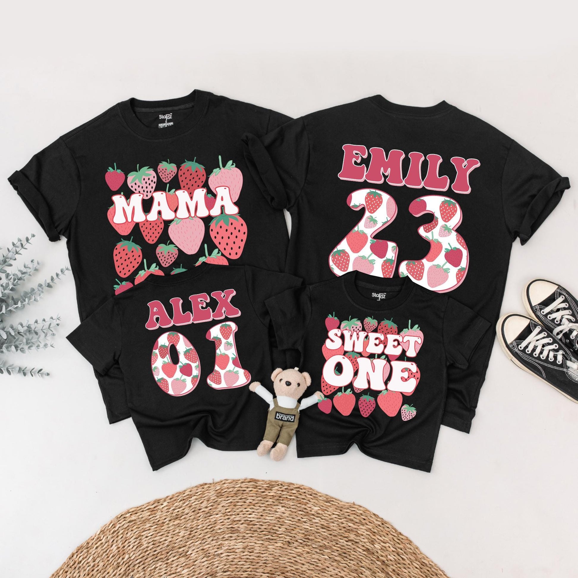 Matching Berry First Birthday Family Shirts Sweet One Mommy and Me Outfit Strawberry Design Baby Girl Boy Clothes