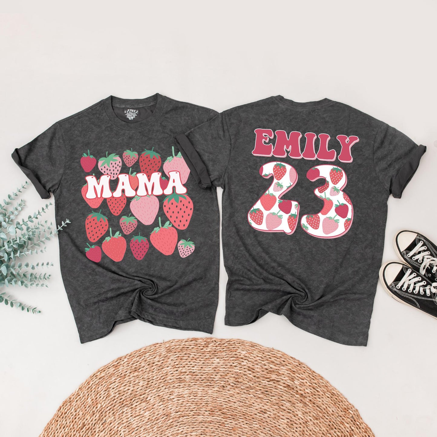 Matching Berry First Birthday Family Shirts Sweet One Mommy and Me Outfit Strawberry Design Baby Girl Boy Clothes