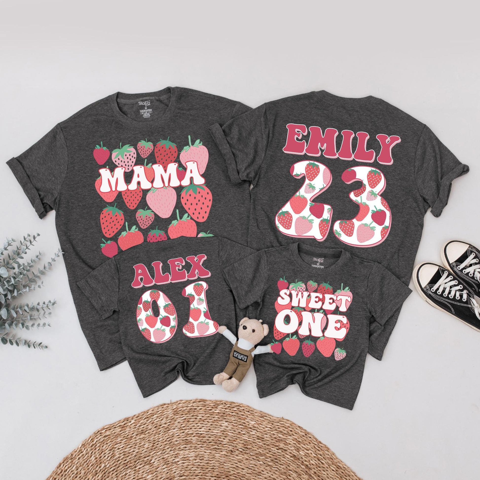 Matching Berry First Birthday Family Shirts Sweet One Mommy and Me Outfit Strawberry Design Baby Girl Boy Clothes