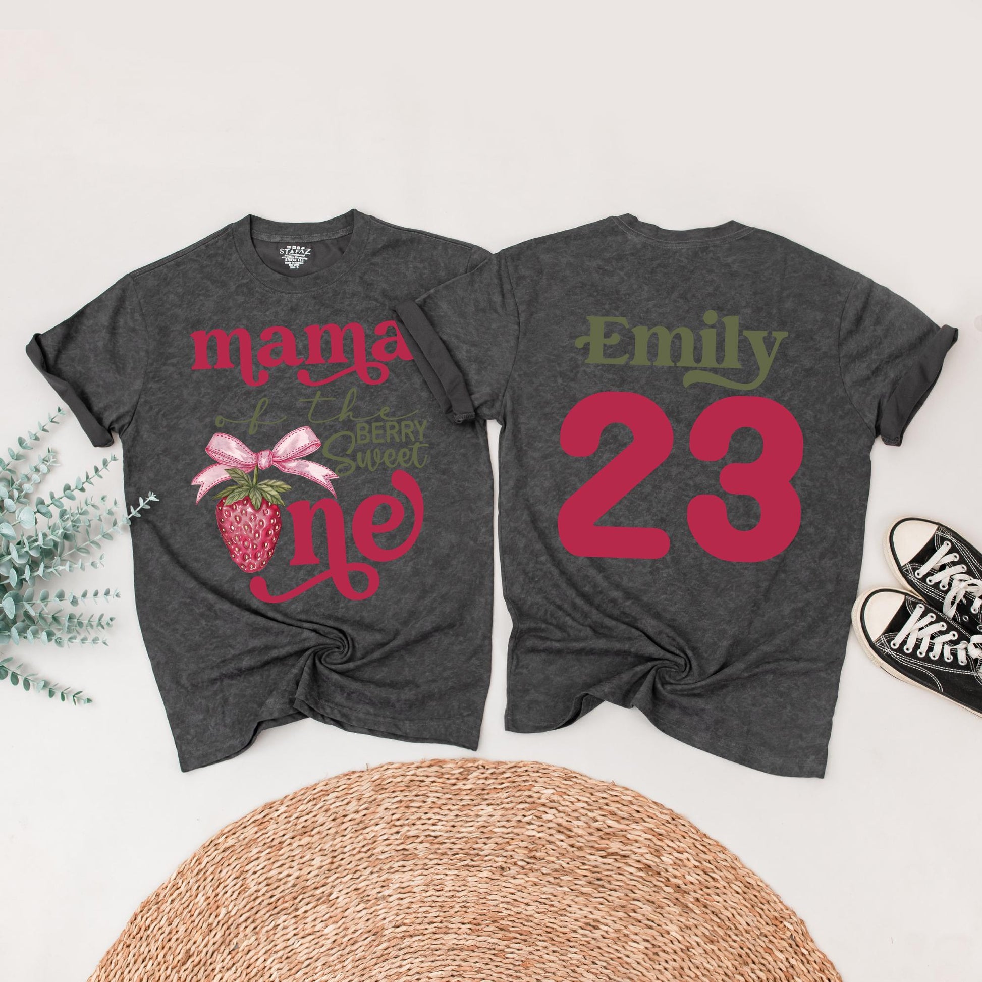 Berry Sweet One Family Matching Strawberry Birthday Shirts Mama Papa Daddy Mommy 1st Birthday Party Theme Red Green Cotton