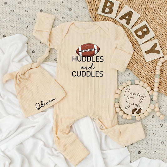 Huddles and Cuddles Baby Football Bodysuit & Hat Set Retro Sunday Daddy Outfit Funny Newborn Clothes