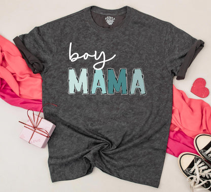 Boy Mama & Mama's Boy Matching Shirts Cute Mom and Son Outfits Baby Shower Gift Cotton Comfortable Modern Playful Mommy and Me Tees