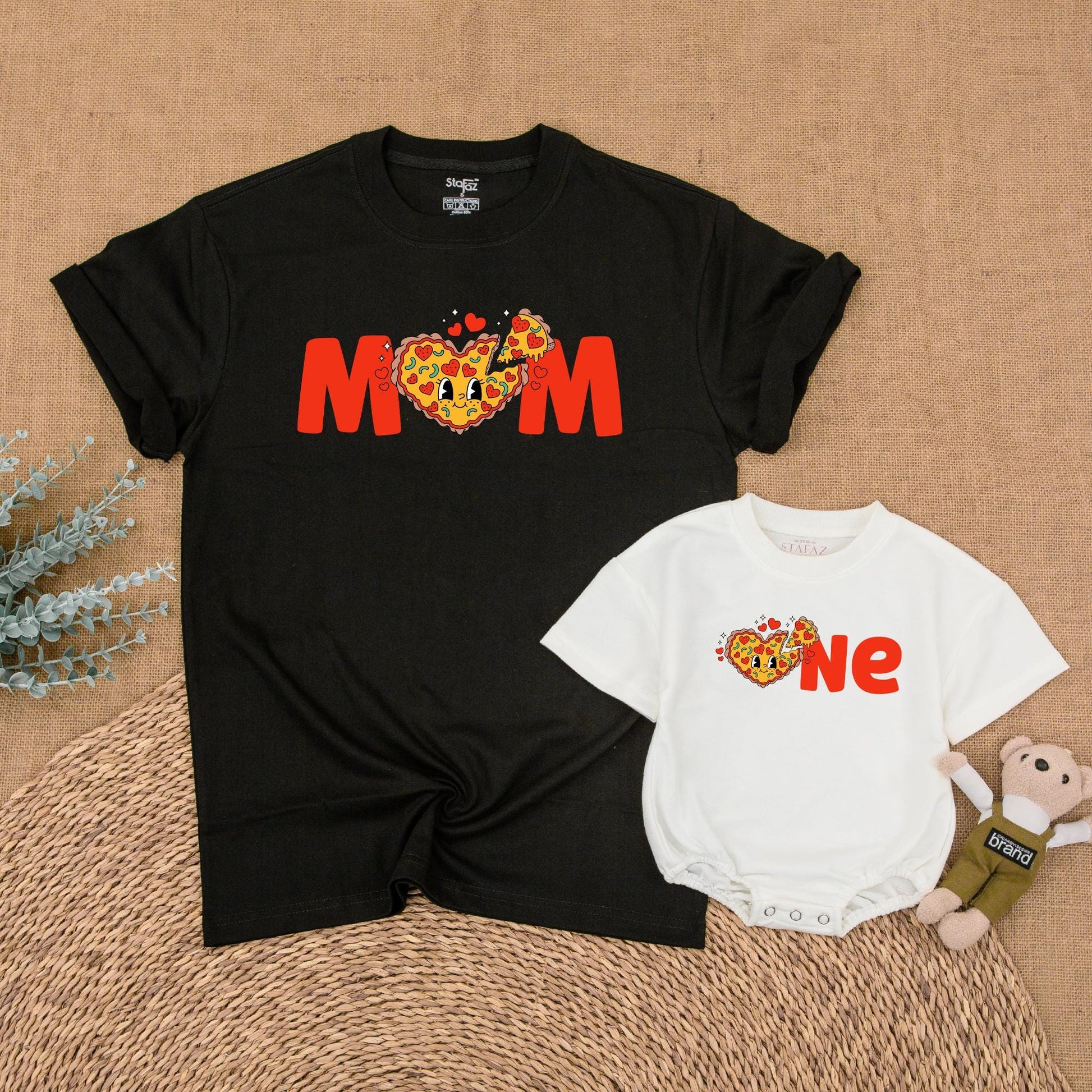 Pizza Birthday Family Matching Bubble Romper First Birthday Girl Outfit Cute Pizza Party Mommy and Me Clothes Cotton Comfortable Toddler