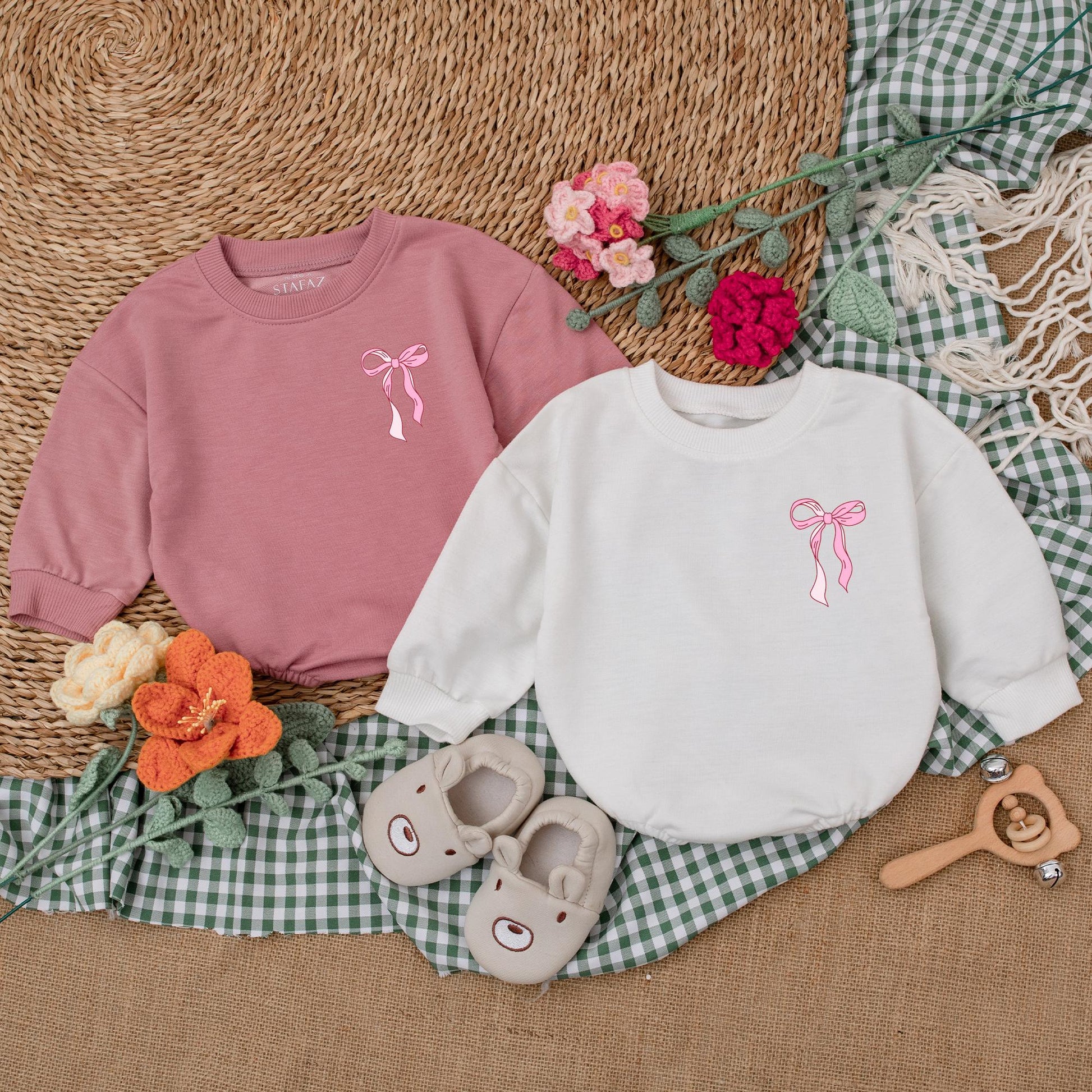God Says I Am Pink Bow Romper Christian Baby Girl Bodysuit Outfit Soft Newborn Shower Gift Cute Religious Going Home Bubble Style