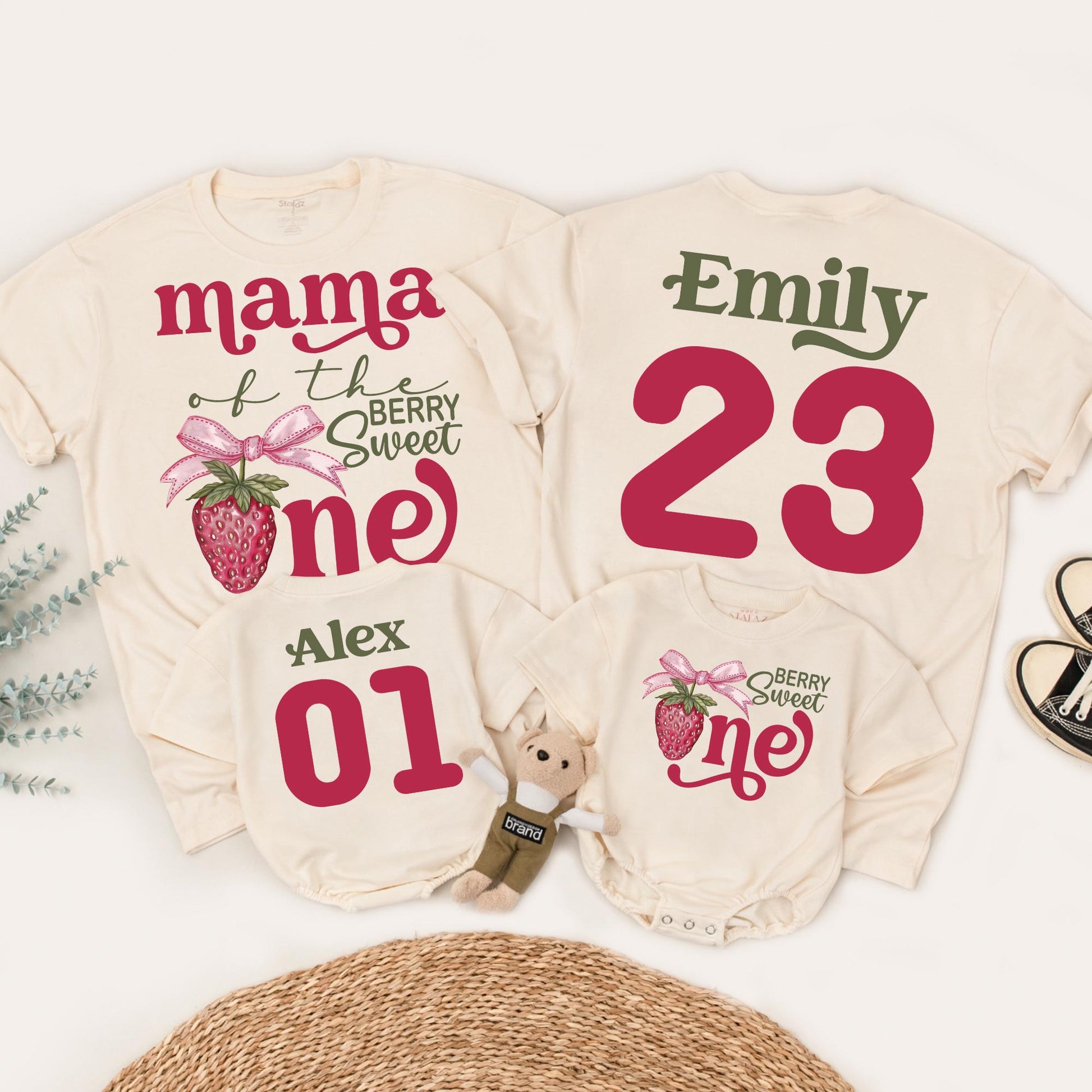 Berry Sweet One Family Matching Strawberry Birthday Shirts Mama Papa Daddy Mommy 1st Birthday Party Theme Red Green Cotton
