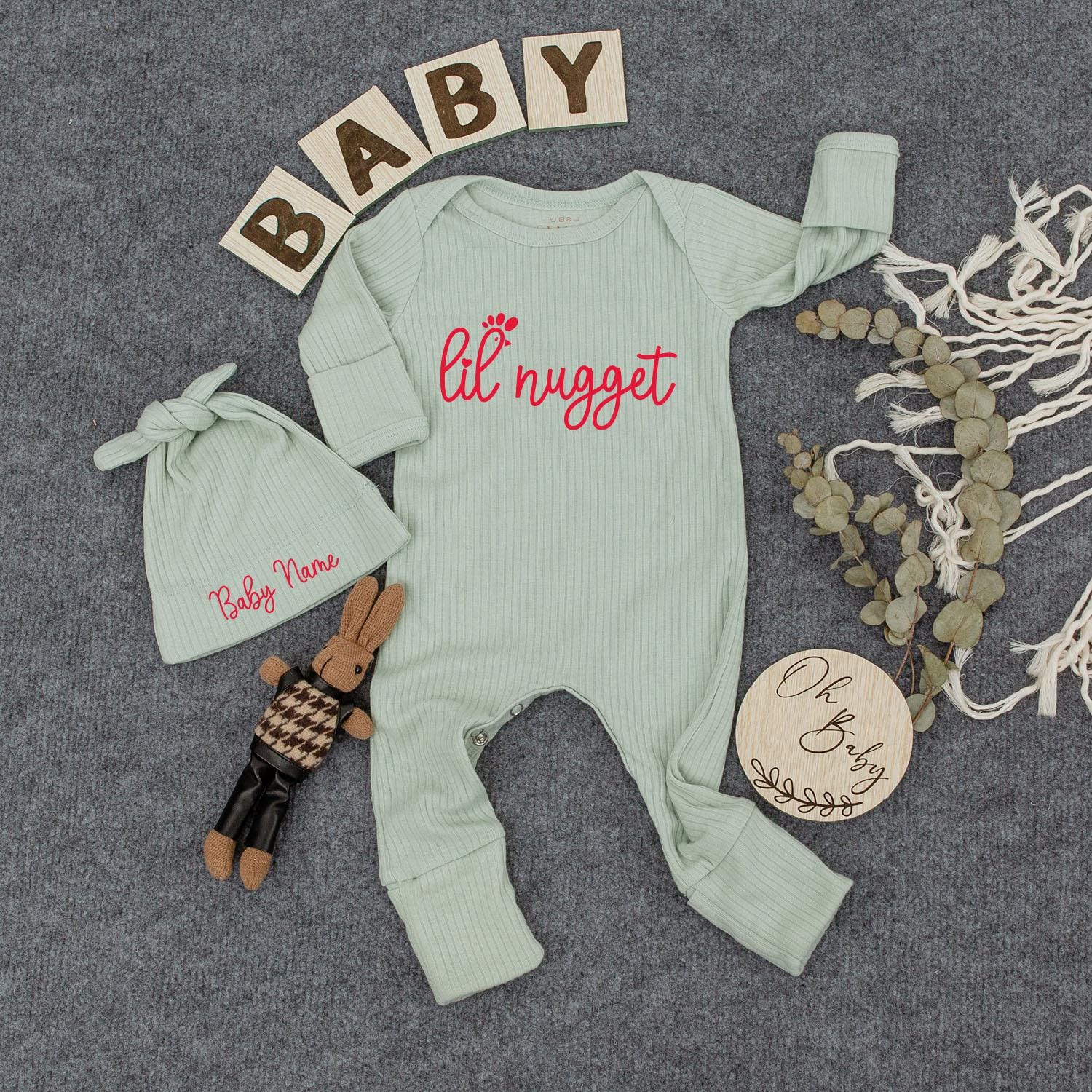Lil Nugget Chicken Baby Bodysuit & Hat Set | Cute Newborn Announcement Gift, Coming Home Outfit for Baby, Pregnancy Reveal
