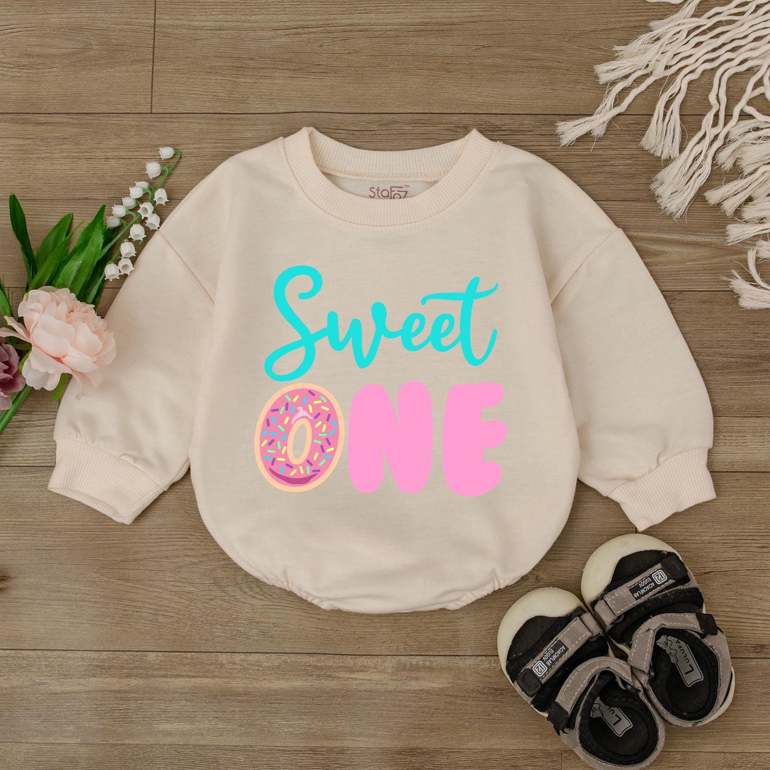 Sweet One Pink Donut Baby Bodysuit Adorable 1st Birthday Outfit Girl Smash Cake Romper Newborn Essential First Birthday Clothes