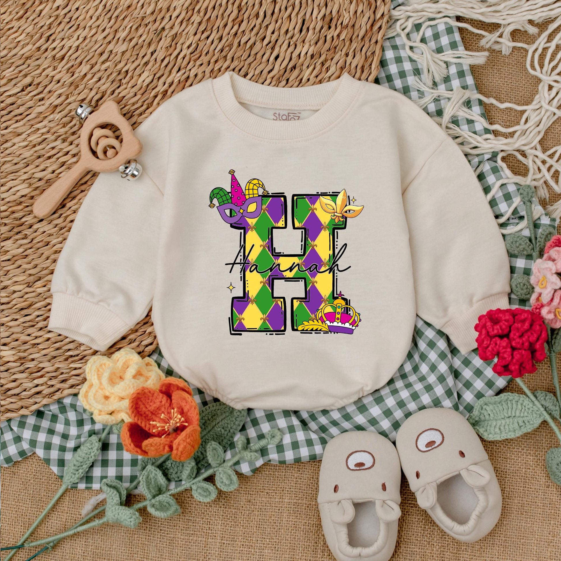 Personalized Mardi Gras Baby Romper Cute Sweatshirt Bubble Bodysuit Outfit for Infant Girl or Boy, Festive Celebration Baby Shower Gift