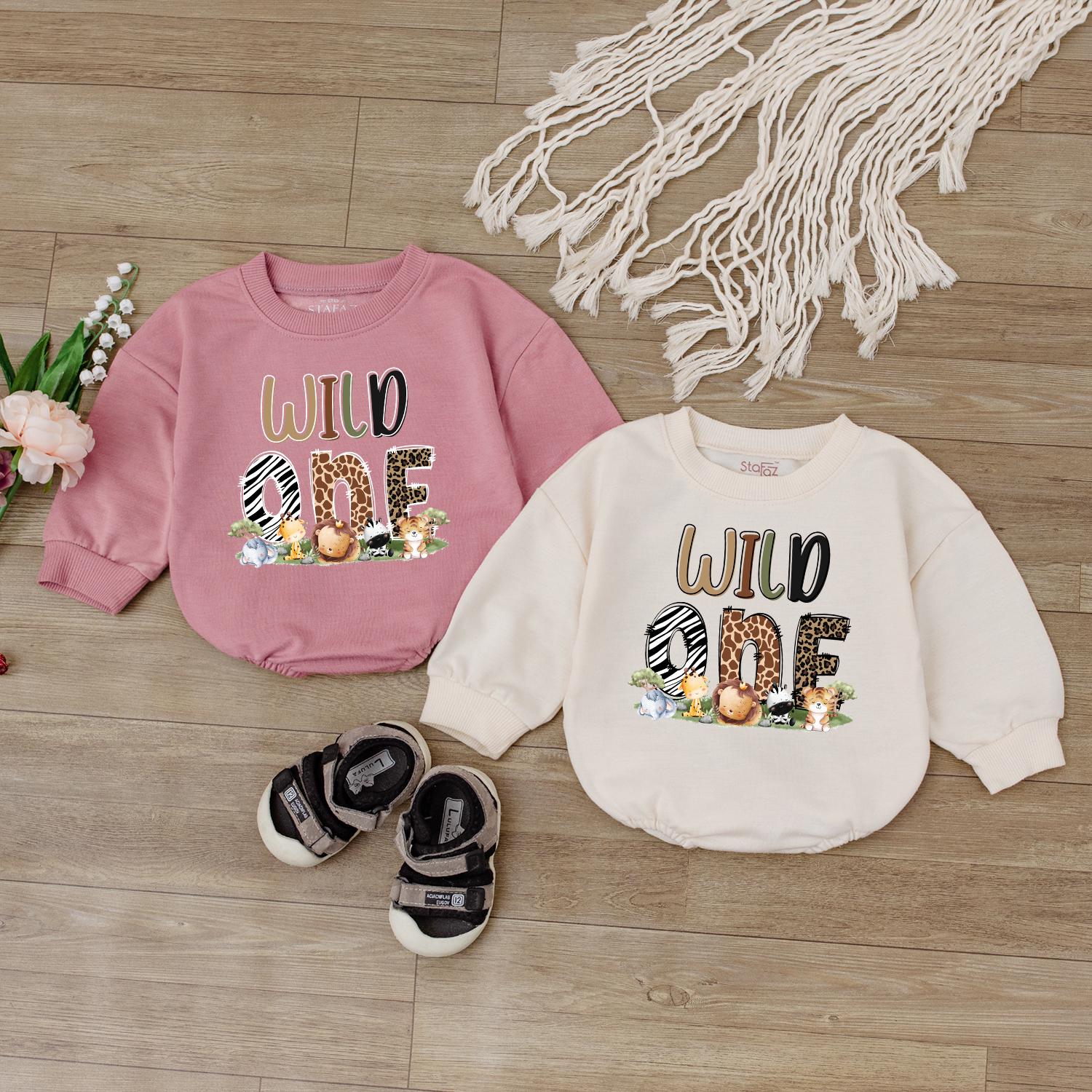 Cute Safari Animal Baby Romper Wild One Giraffe Lion Bodysuit Adorable Birthday Gift Outfit for Toddler Shower Present Natural Cotton Soft