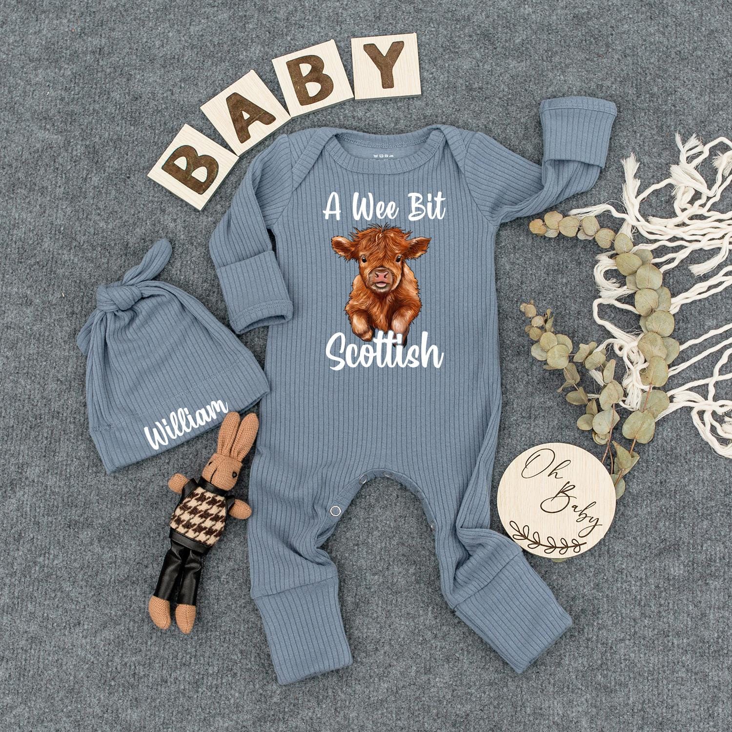 Scottish Baby Bodysuit & Hat Set: Cute Highland Cow Design, Funny Baby Gift, New Baby Announcement, Infant Outfit