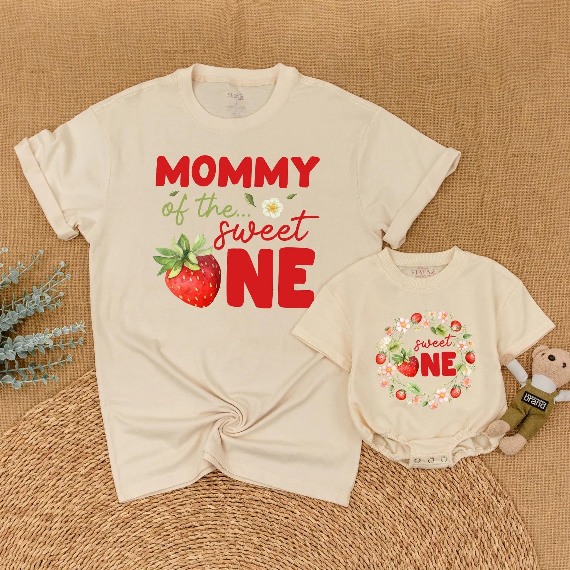Berry Sweet First Birthday Family Matching Outfits Strawberry 1st Birthday Girl Party Theme