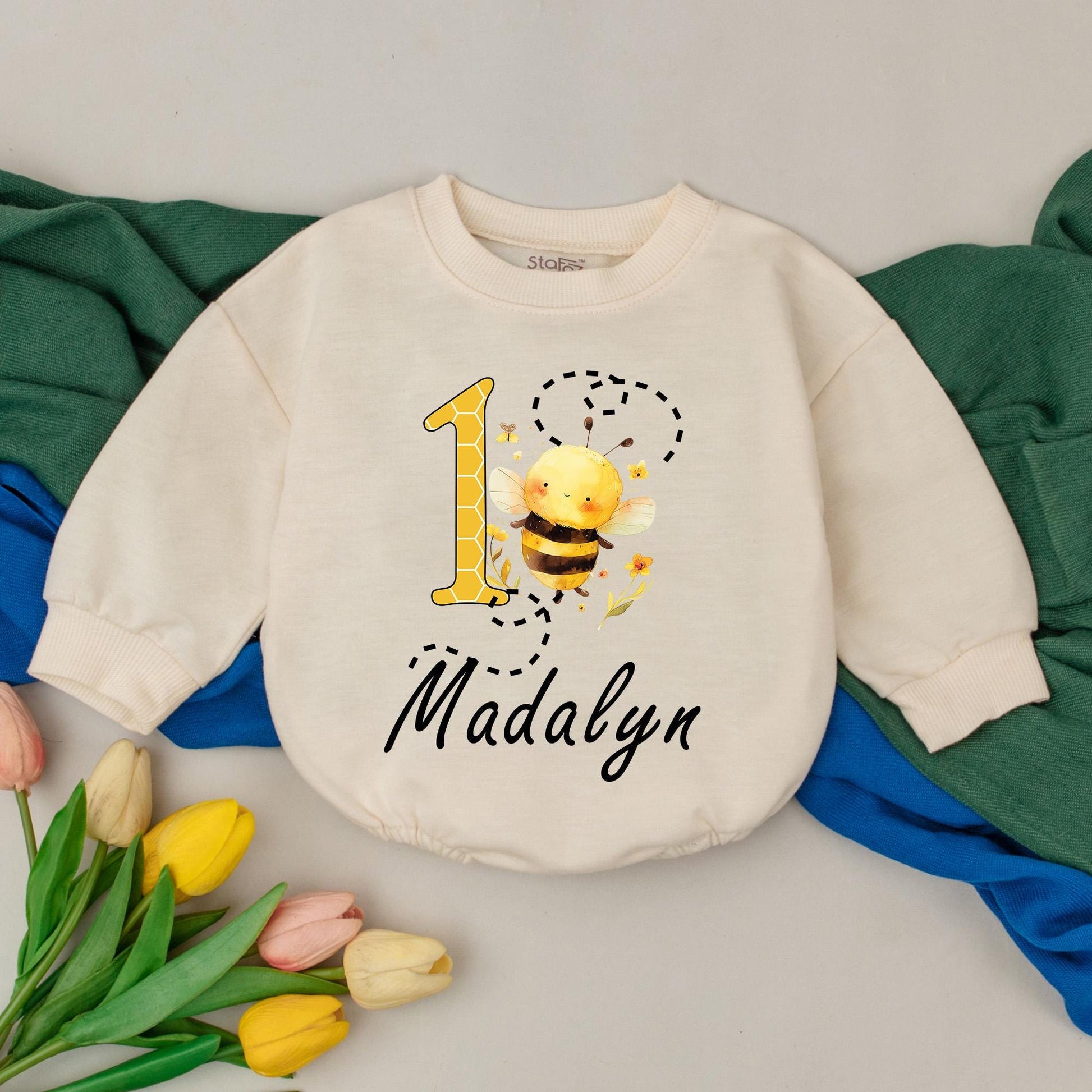 Bee-utiful 1st Birthday Girl Romper, Honey Bee Party Outfit, Personalized Name Bodysuit, Baby Bee Day Gift