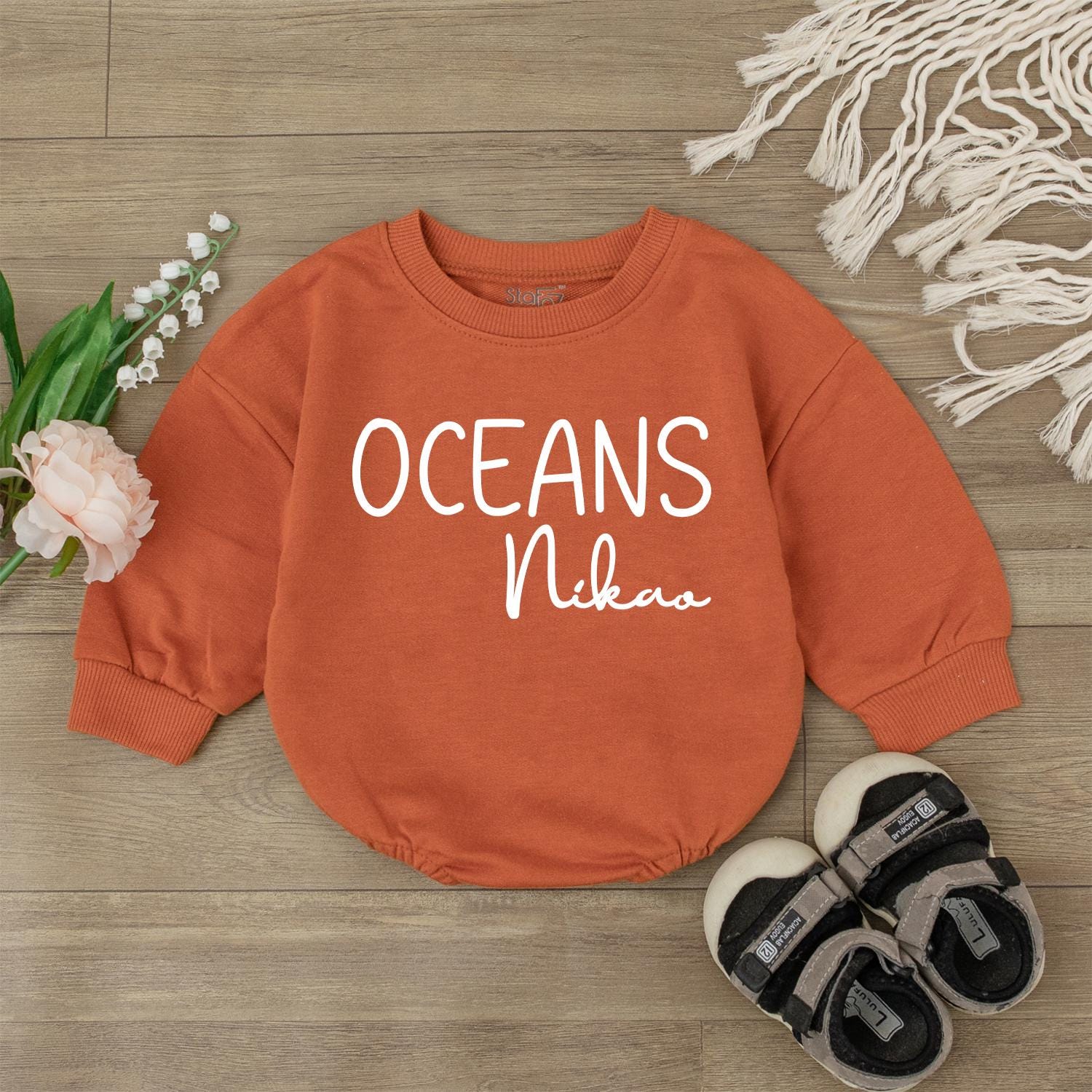 Personalized Baby Bodysuit with First & Middle Names - Custom Newborn Outfit, Coming Home Gift, Baby Shower Present
