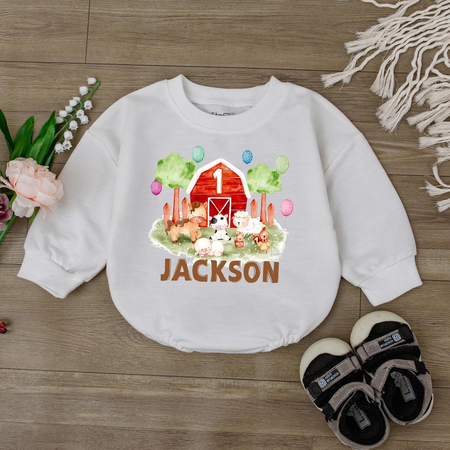 Personalized Farm Barnyard Birthday Romper Baby First 1st Birthday Outfit Animal Bodysuit for Infant Boy Girl Soft Cotton Comfortable Gift