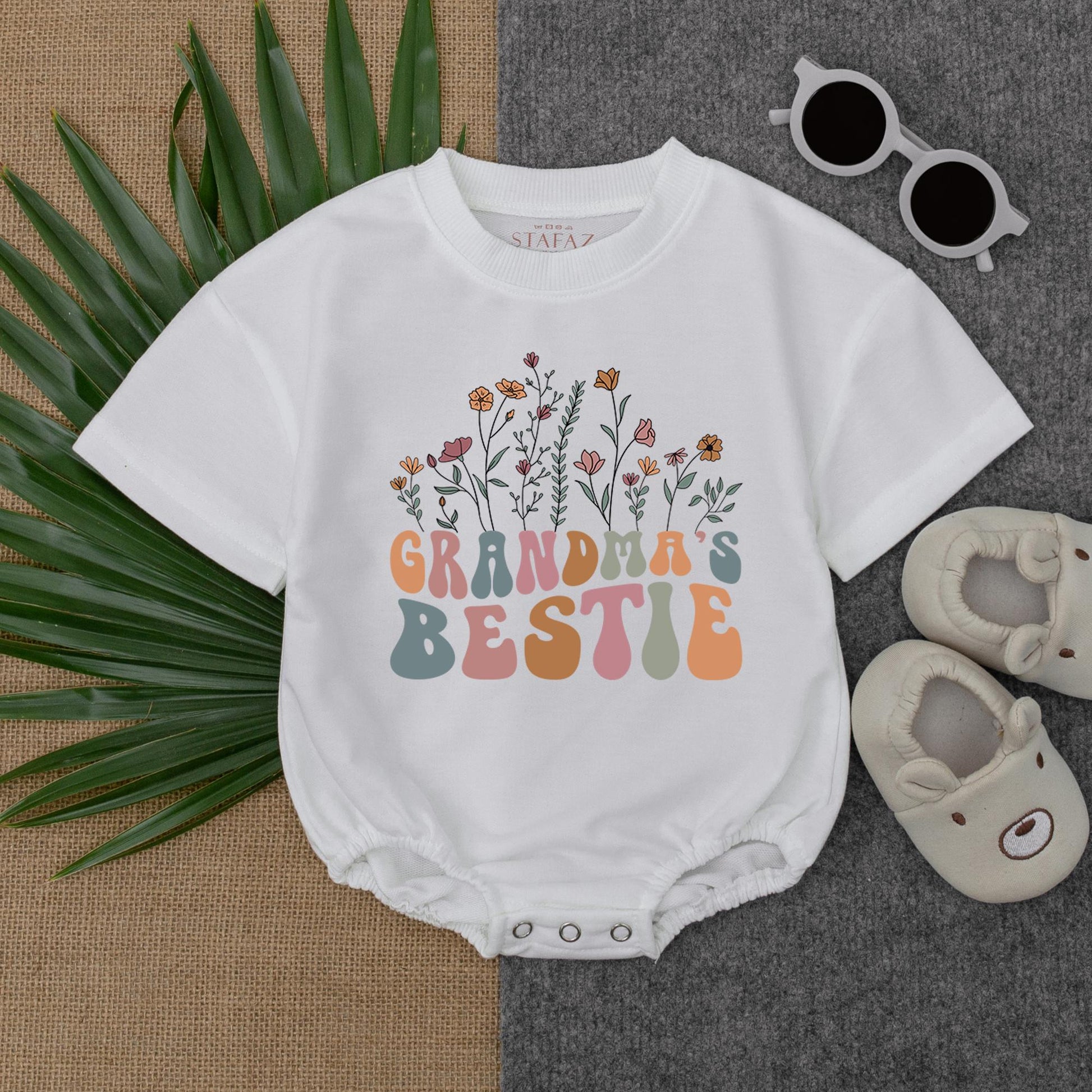 Grandma's Bestie Floral Wildflower Baby Romper Newborn Girl Gift from Grandma Cute Retro Outfit for Baby Shower Spring