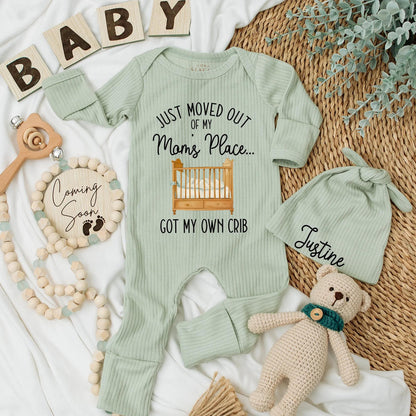 Just Moved Out of My Mom's Place Baby Bodysuit Funny Crib Romper Gift Idea Newborn Coming Home Outfit Playful Design
