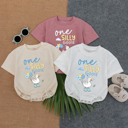 Custom "One Silly Goose" Boy Baby Bubble Romper – Personalized Baby Outfit – Funny Baby Boy Romper – Perfect for 1st Birthday or Photoshoots
