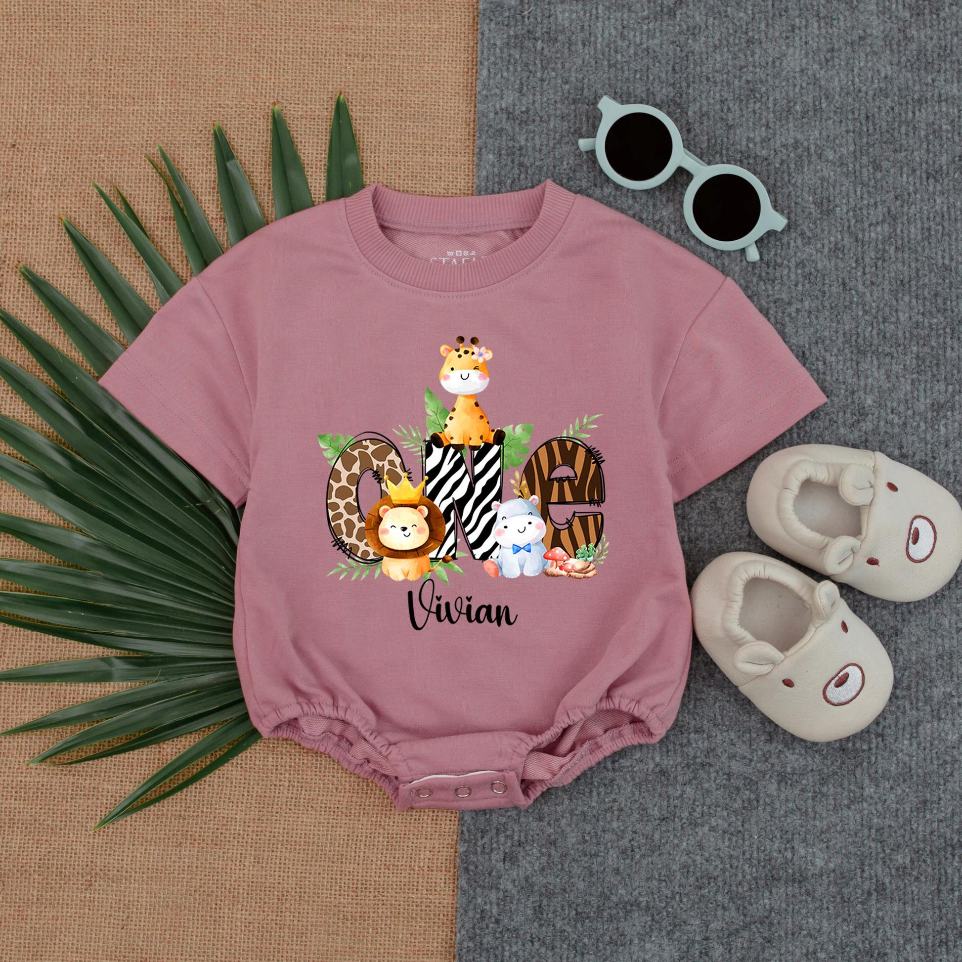 Wild One Safari Birthday T-Shirt Romper Personalized Name Jungle Animals Giraffe Zebra Leopard Boy Girl First Birthday Gift