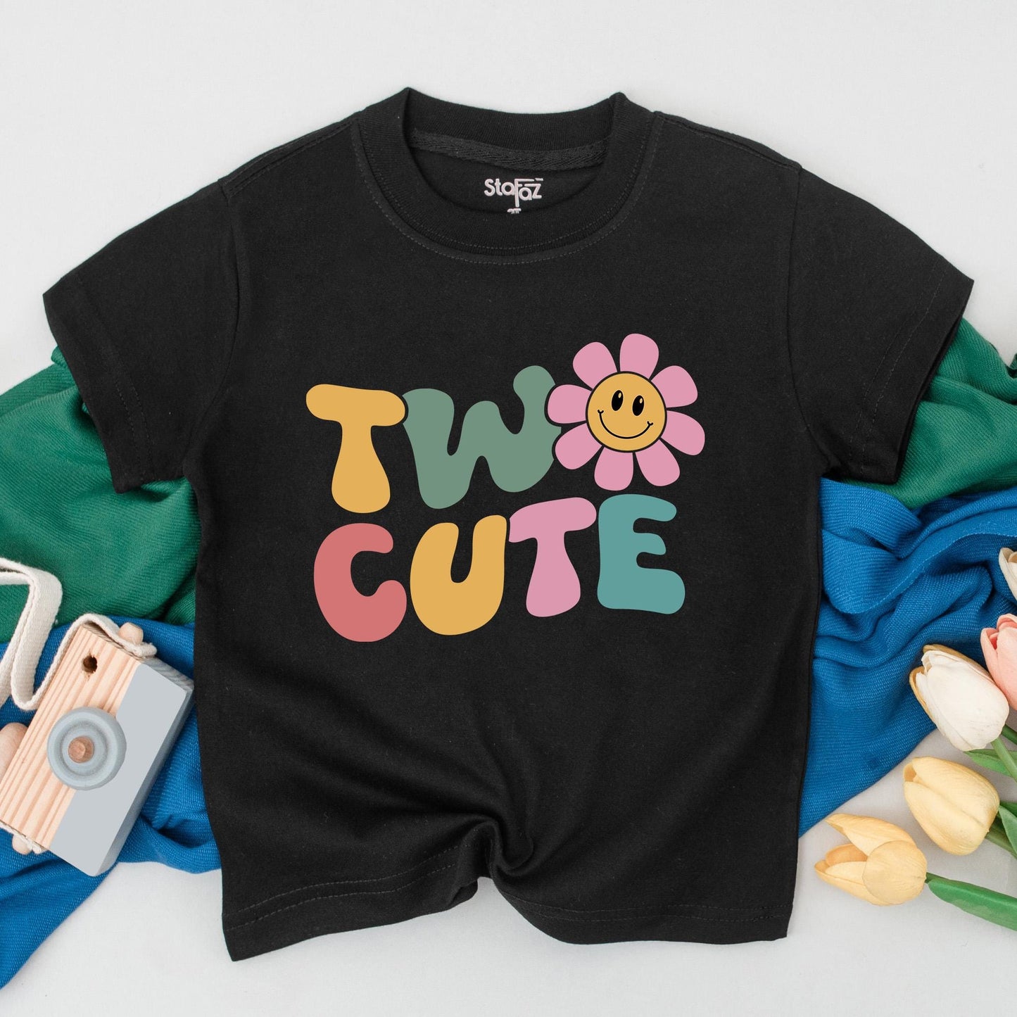 Two Cute Birthday Shirt for Girls: Retro 2nd Birthday Toddler Tee with Smiley Flower Design, Baby Girl Outfit Second Birthday Gift