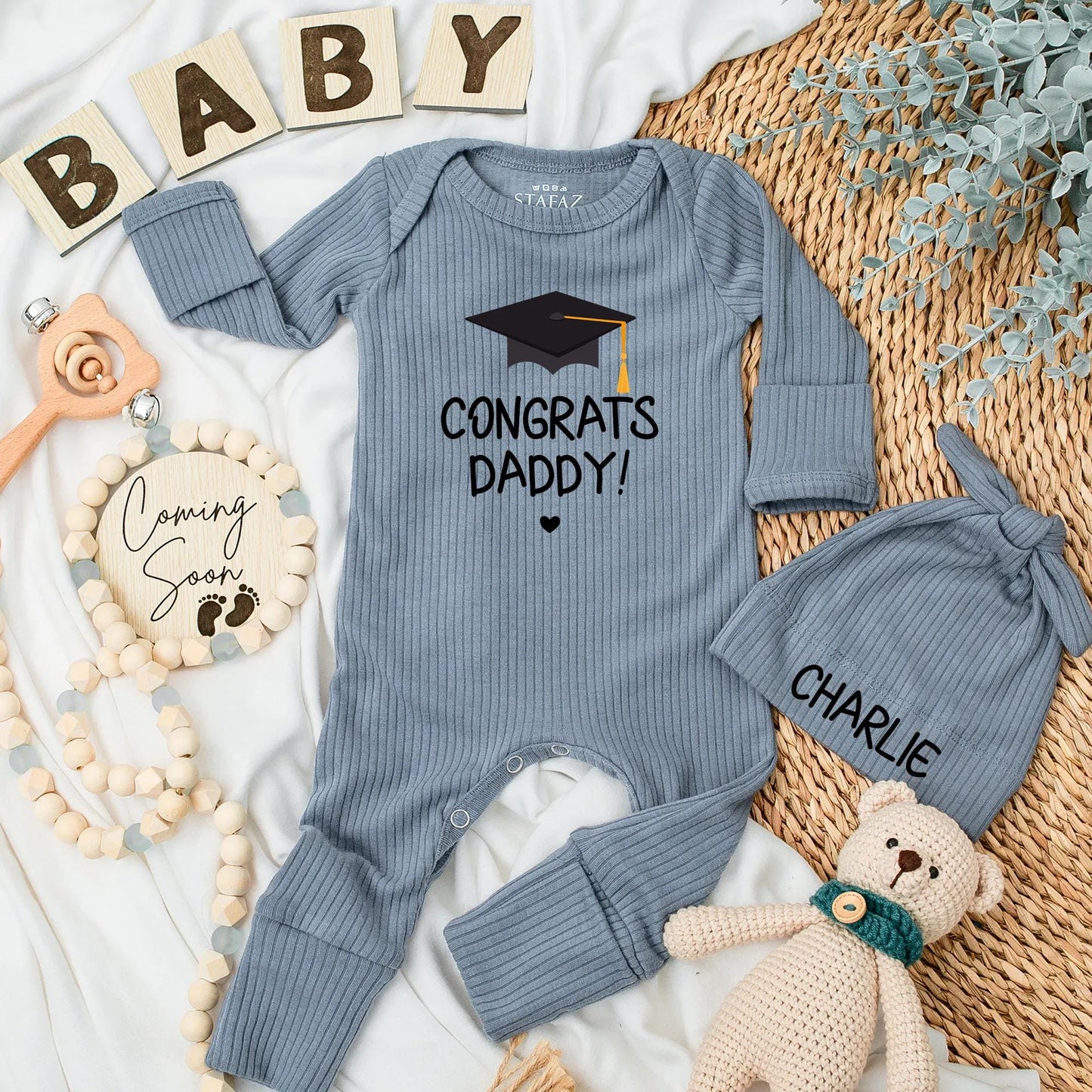 Congrats Daddy Baby Bodysuit Graduation Gift for New Dad from Baby Black Cap Yellow Tassel Newborn Romper First Father's Day Outfit