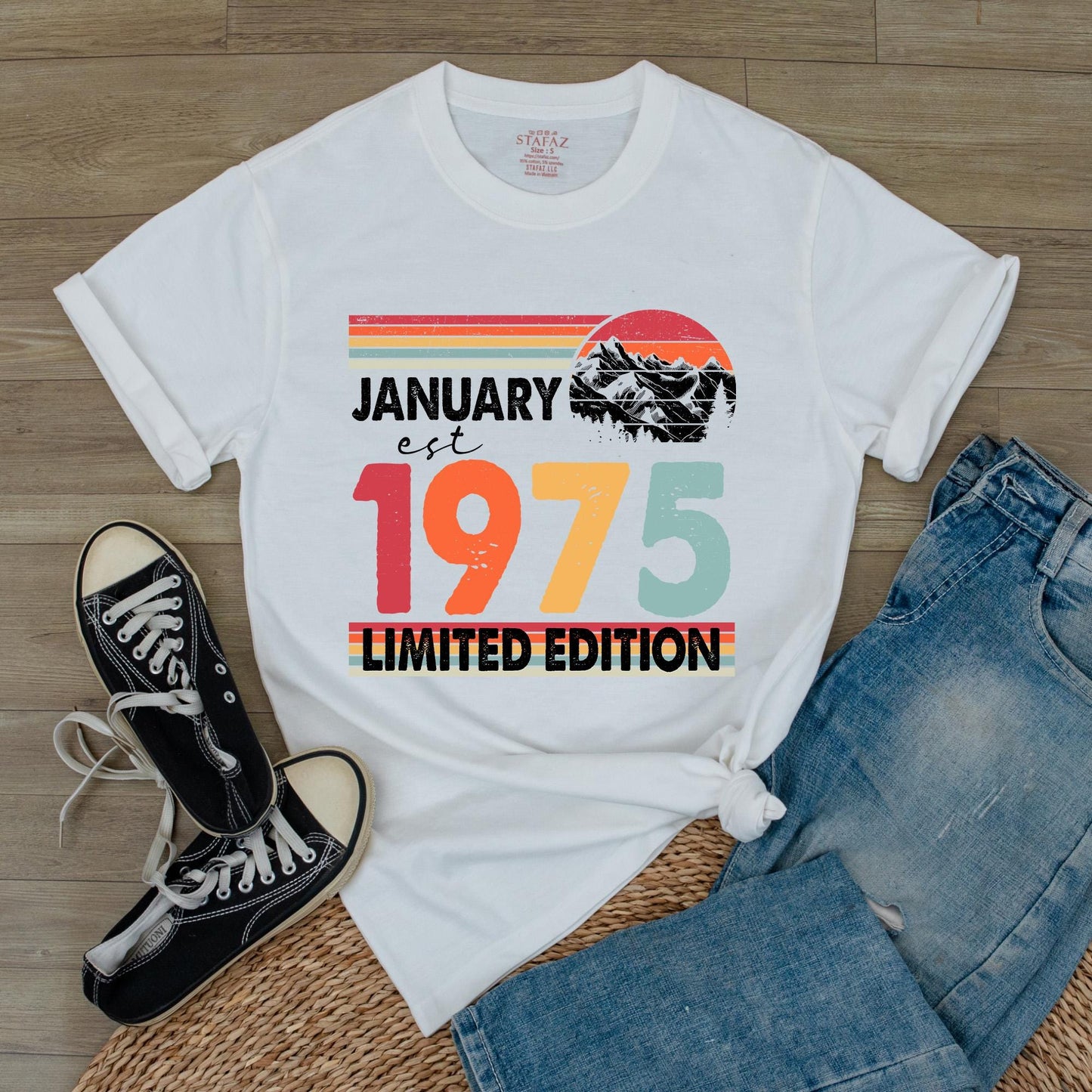 50th Birthday Shirt for Women & Men: 1975 Vintage Tee Gift, Fifties Bday Party Number Shirt, Retro Gift, Comfortable