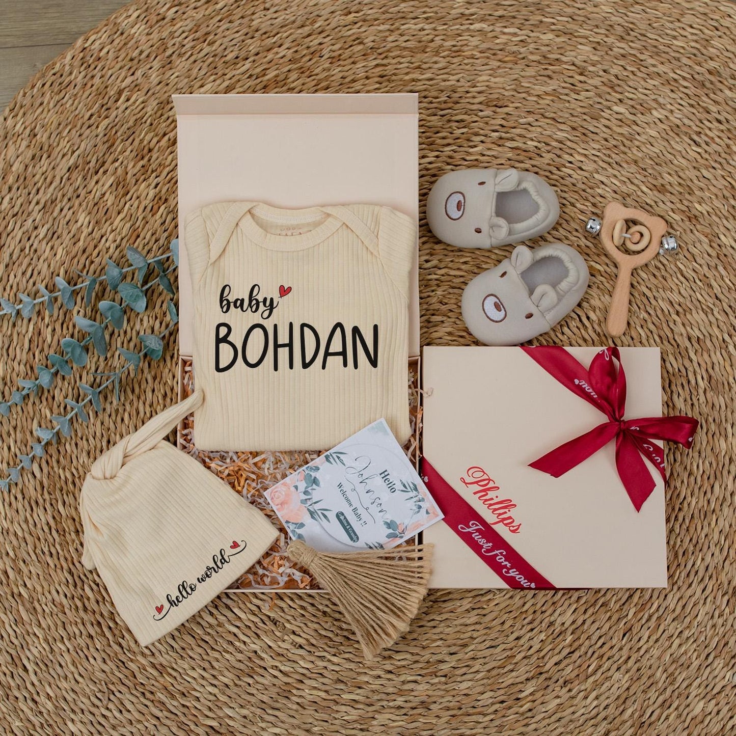 Personalized Baby Name Outfit Neutral Gift Set Hello World Bodysuit Newborn Hospital Coming Home Baby Shower Gift with red heart