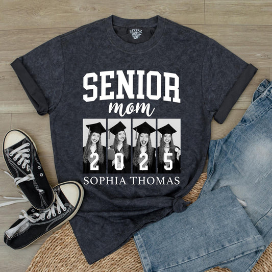 Custom Face Photo Senior 2025 Mom and Dad Matching Family Graduation Shirts for Proud Parents Class of 2025 Memorable Keepsake