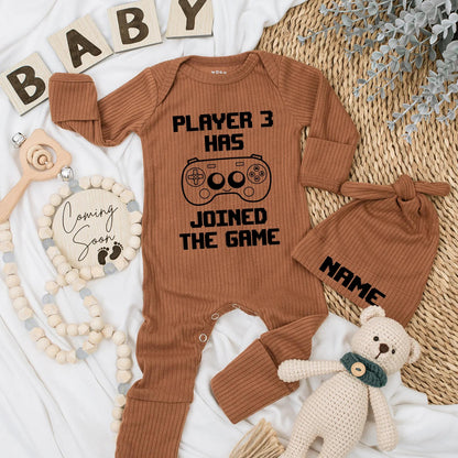 Player 3 Joined the Game Newborn Bodysuit - Funny Gamer Baby Outfit, Nerdy Coming Soon Clothes, Unique Baby Shower Gift, Soft Cotton 130 chars