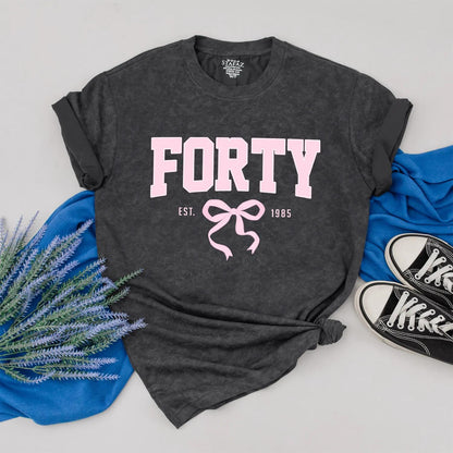 Forty Birthday Shirt for Her, Vintage Pink Bow Design, Custom 1985 Birthday Gift Outfit, 40th Birthday Clothes