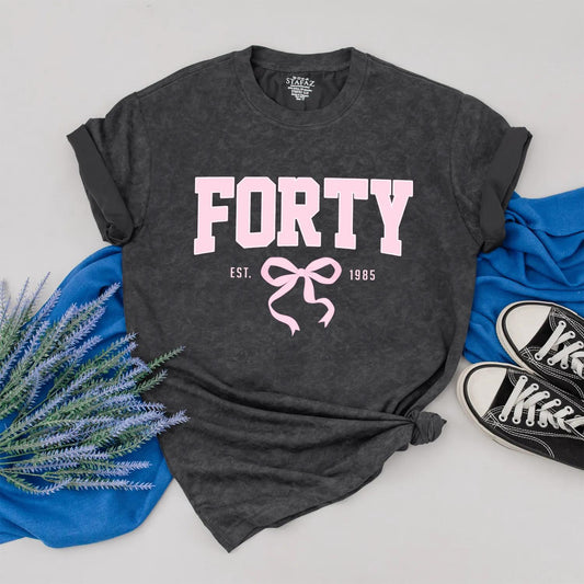 Forty Birthday Shirt for Her, Vintage Pink Bow Design, Custom 1985 Birthday Gift Outfit, 40th Birthday Clothes