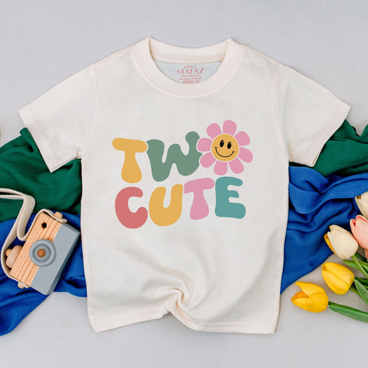 Two Cute Birthday Shirt for Girls: Retro 2nd Birthday Toddler Tee with Smiley Flower Design, Baby Girl Outfit Second Birthday Gift