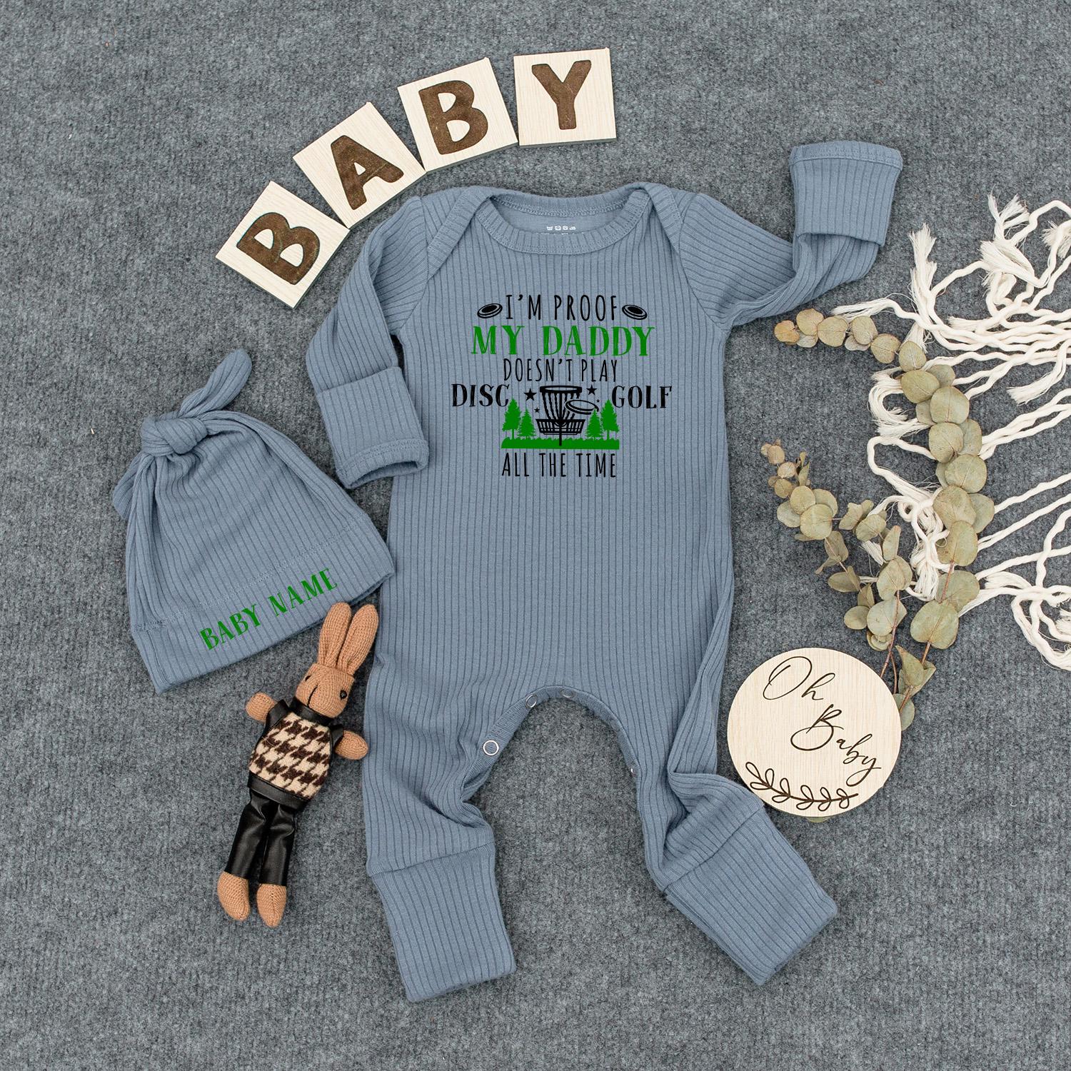 Personalized Disc Golf Baby Bodysuit and Hat Set Funny Daddy Newborn Outfit Gender Reveal Gift for Baby Boys Girls Coming Home