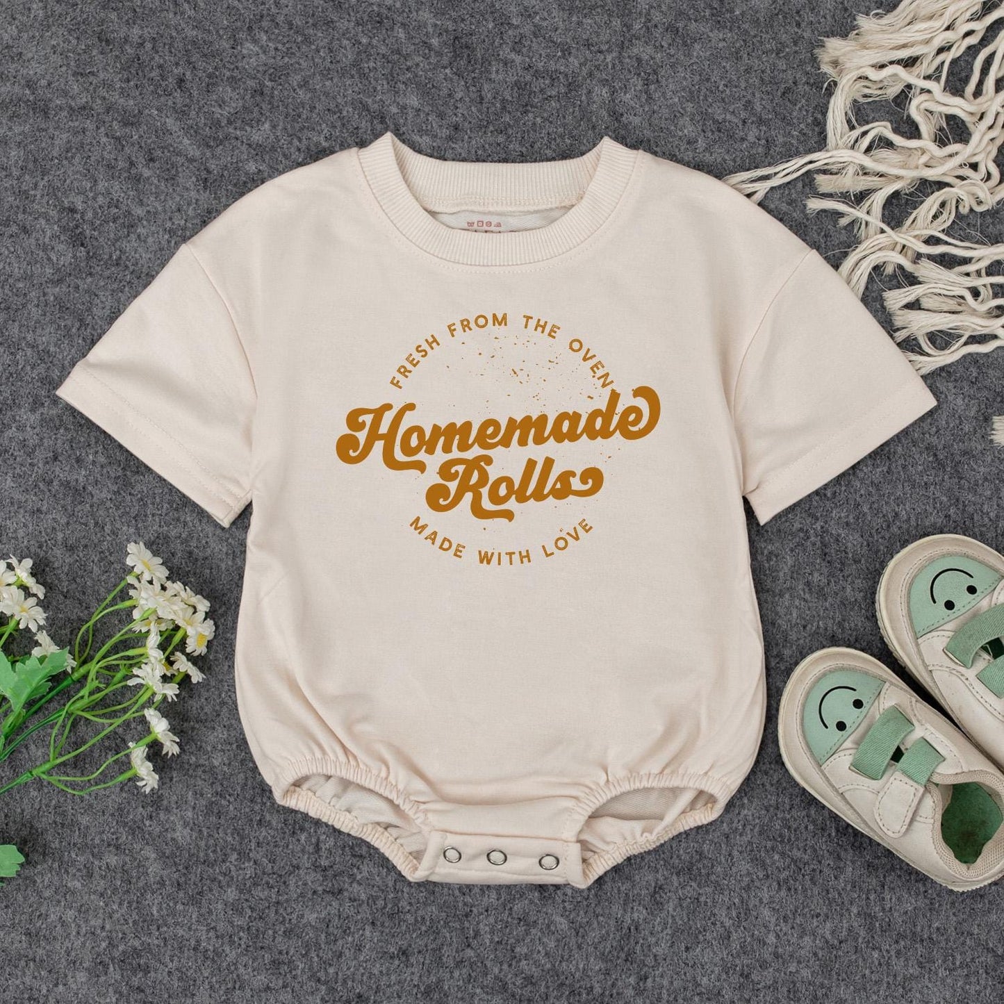 Fresh Homemade Rolls Baby Romper Retro Fall Toddler Sweater Thanksgiving Outfit Funny Food Pun Infant Clothes Made with Love Gift White Nostalgic Design (136)