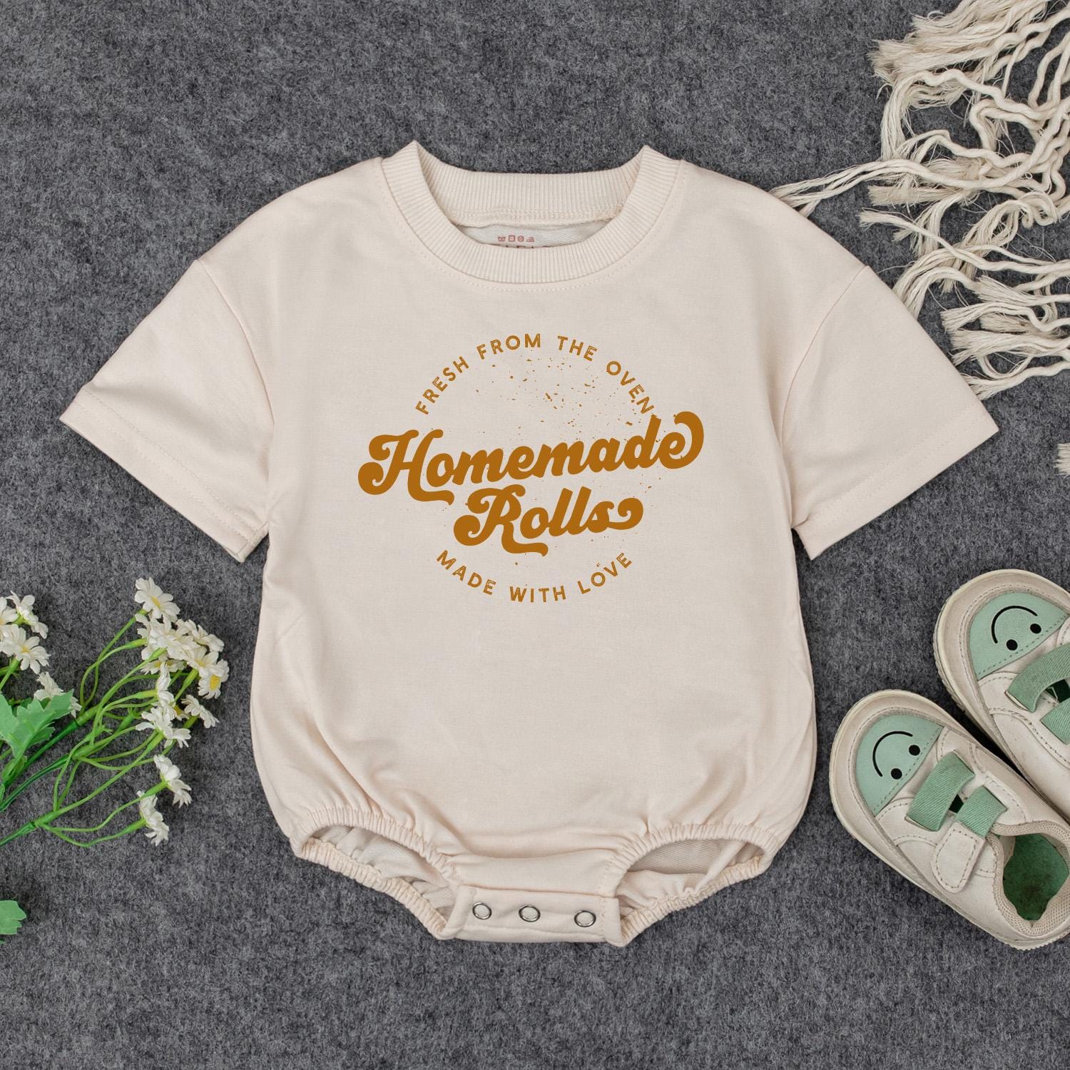 Fresh Homemade Rolls Baby Romper Retro Fall Toddler Sweater Thanksgiving Outfit Funny Food Pun Infant Clothes Made with Love Gift White Nostalgic Design (136)