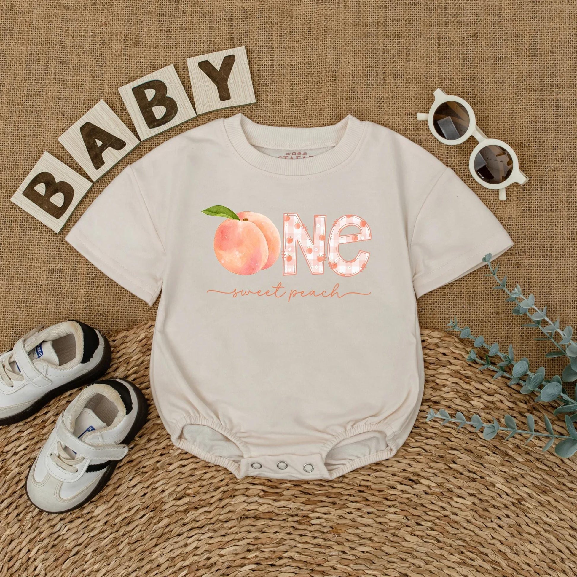 Sweet Peach First Birthday Romper Baby Girl Outfit Personalized Name Summer Party Gift 1st Birthday Bodysuit Peach Lover