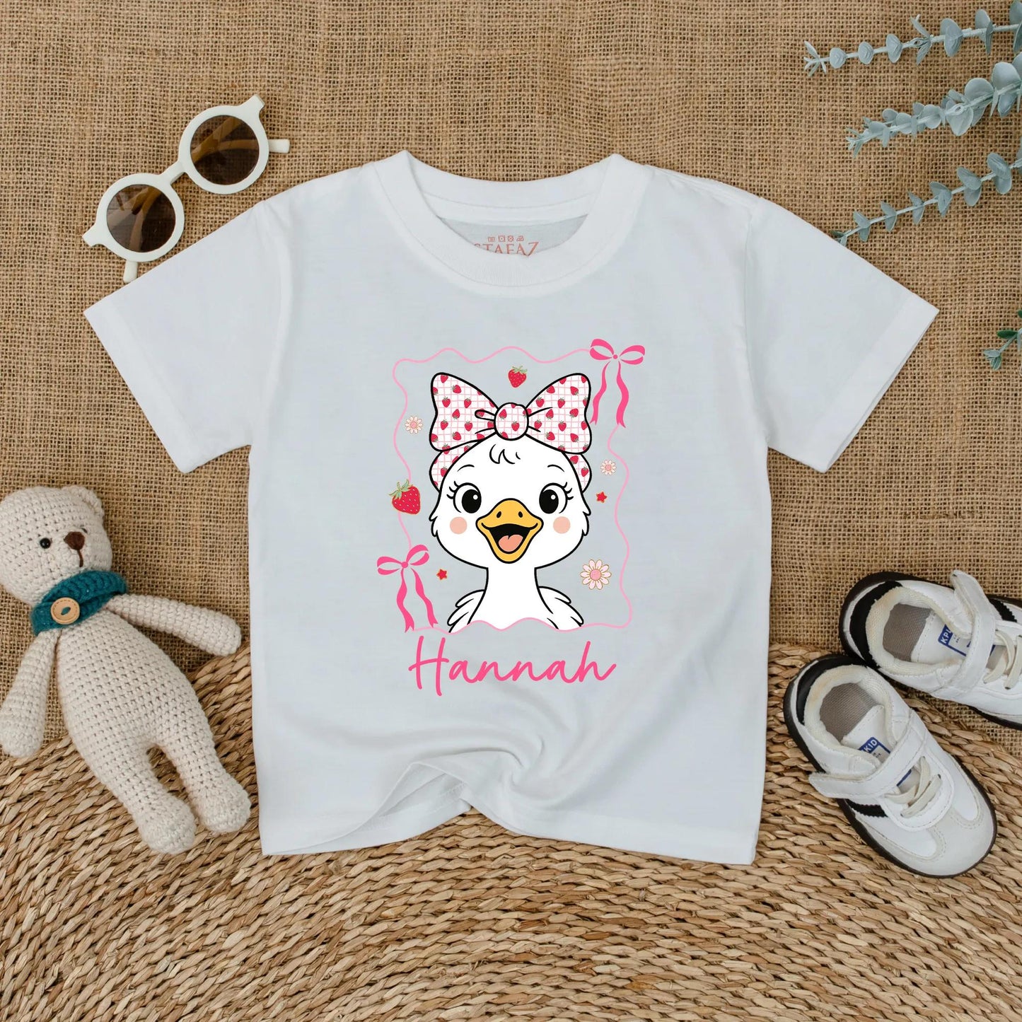 Personalized Cute Pink Bow Goose Baby Romper Summer Strawberry Design Girl Bodysuit Name Outfit Soft Cotton Shower Gift