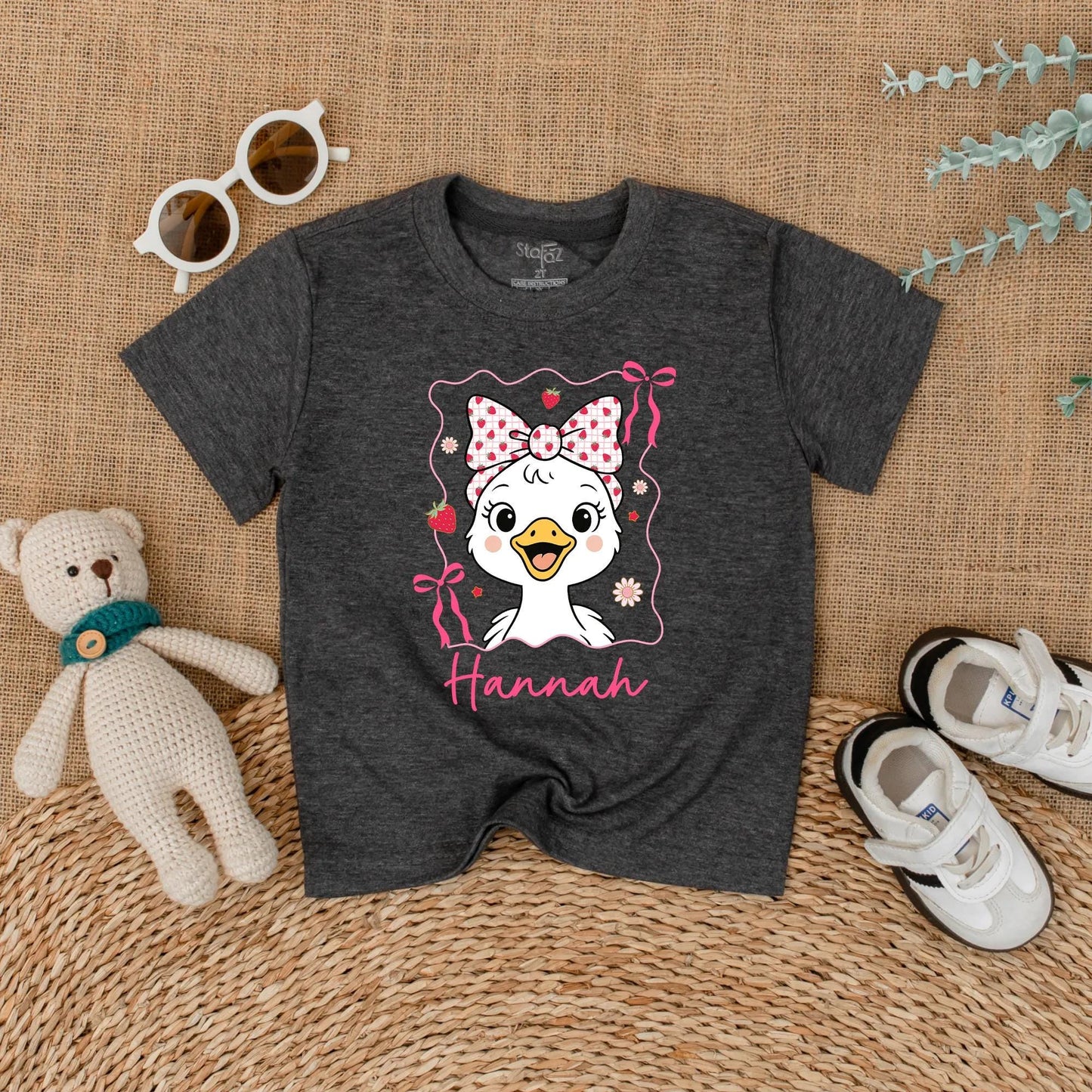 Personalized Cute Pink Bow Goose Baby Romper Summer Strawberry Design Girl Bodysuit Name Outfit Soft Cotton Shower Gift