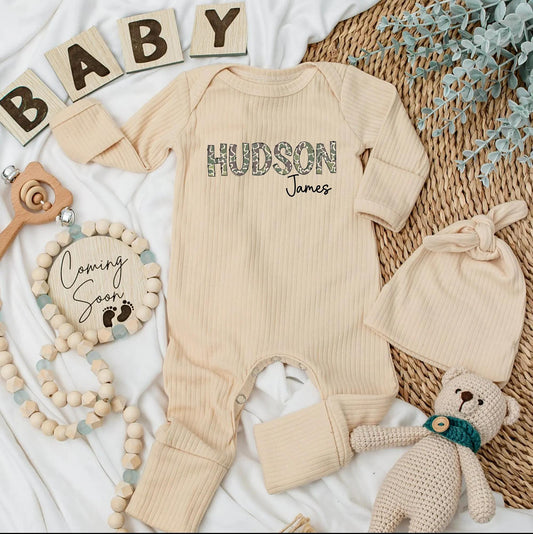 Custom HUDSON Camo Baby Bodysuit, Personalized James Name Newborn Outfit, Unique Duck Hunter Baby Clothes, Shower Gift for Boys Coming Home Outfit 139