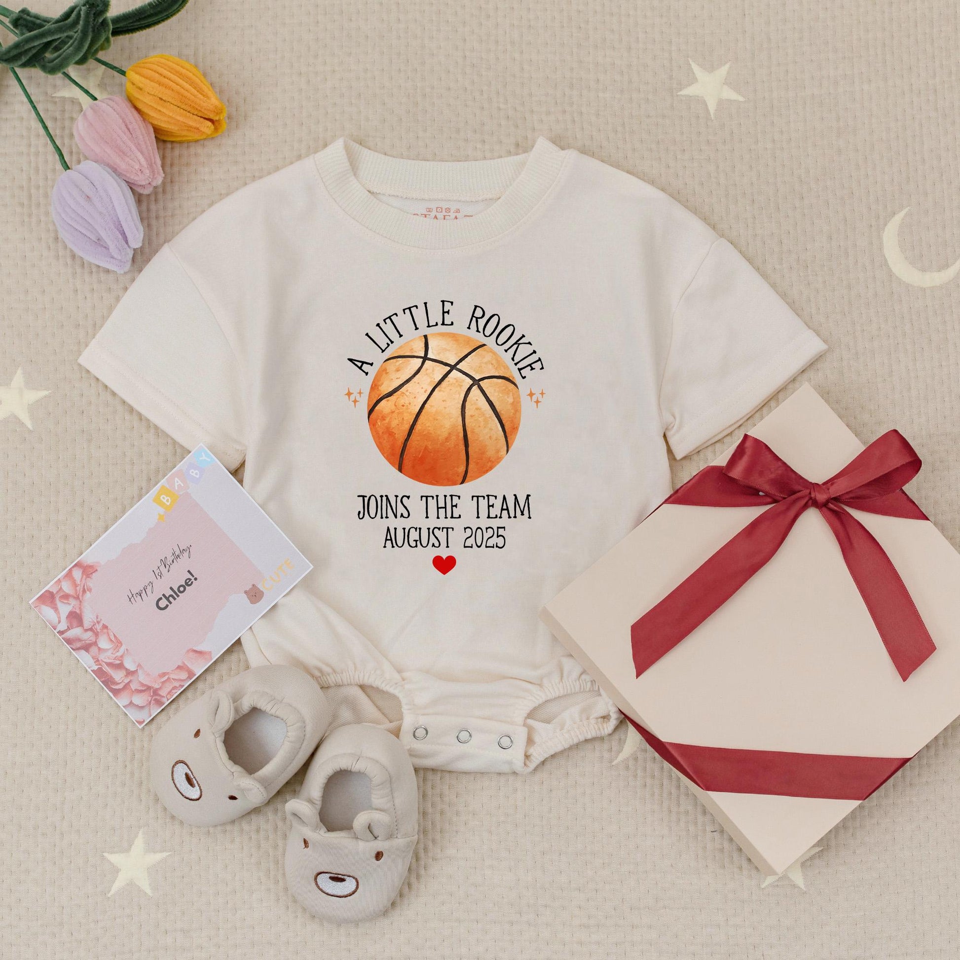 Future Rookie August 2025 Baby Romper, Basketball Pregnancy Announcement Bodysuit, Cute Sports Baby Shower Gift, Little MVP Outfit, Custom Date Reveal