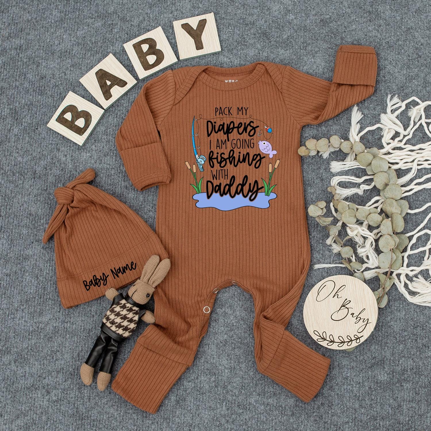 Pack My Diapers I'm Going Fishing With Daddy Funny Baby Bodysuit Newborn Gift Set for Baby Shower and Father's Day Celebration Clothes