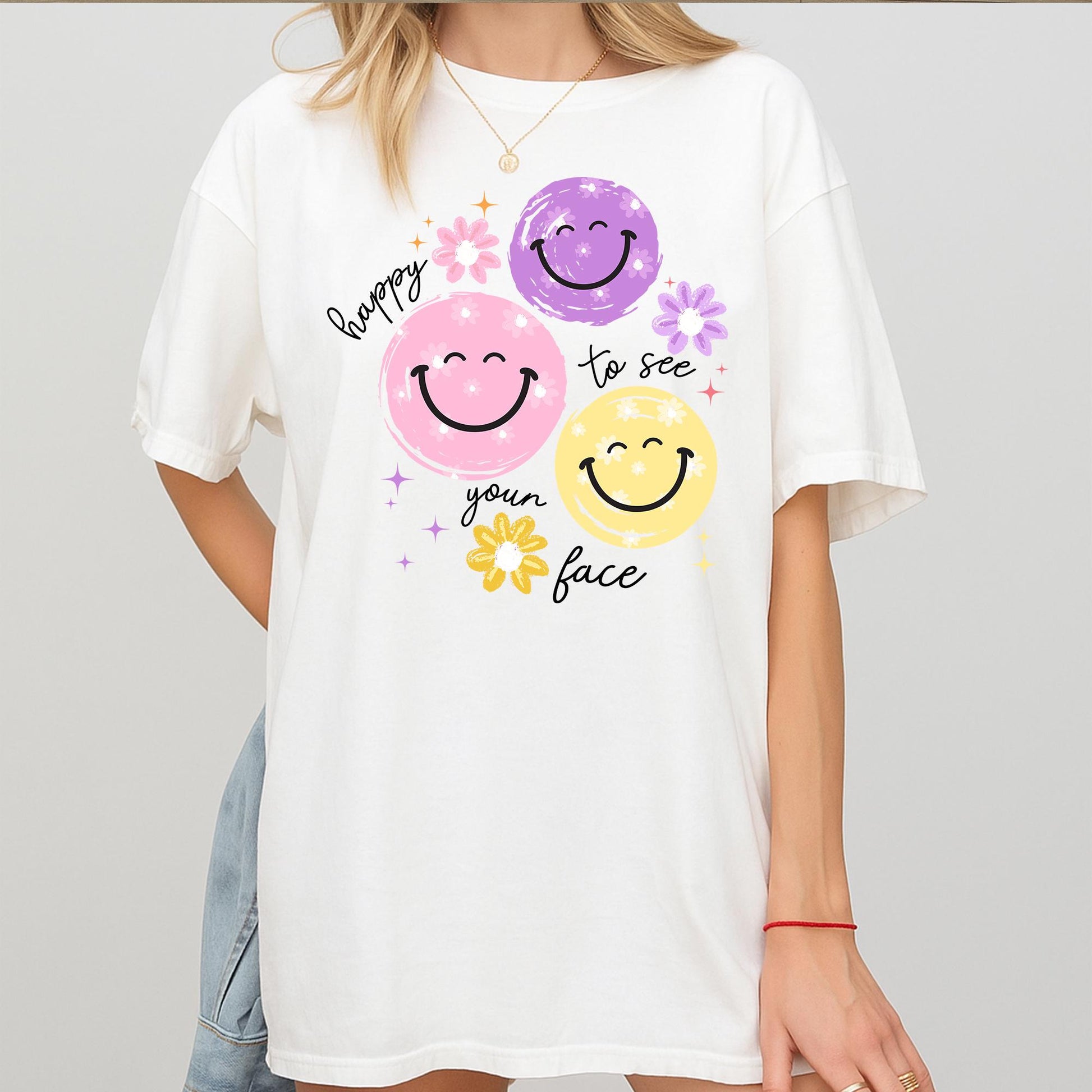 Happy To See Your Face T-Shirt Cute Teacher Gift Back to School New Teacher Appreciation Life Shirt