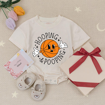 Funny Hooping & Pooping Basketball Baby Romper Cute Vintage Cartoon Style Natural Cotton Baby Shower Gift for Sports Fans